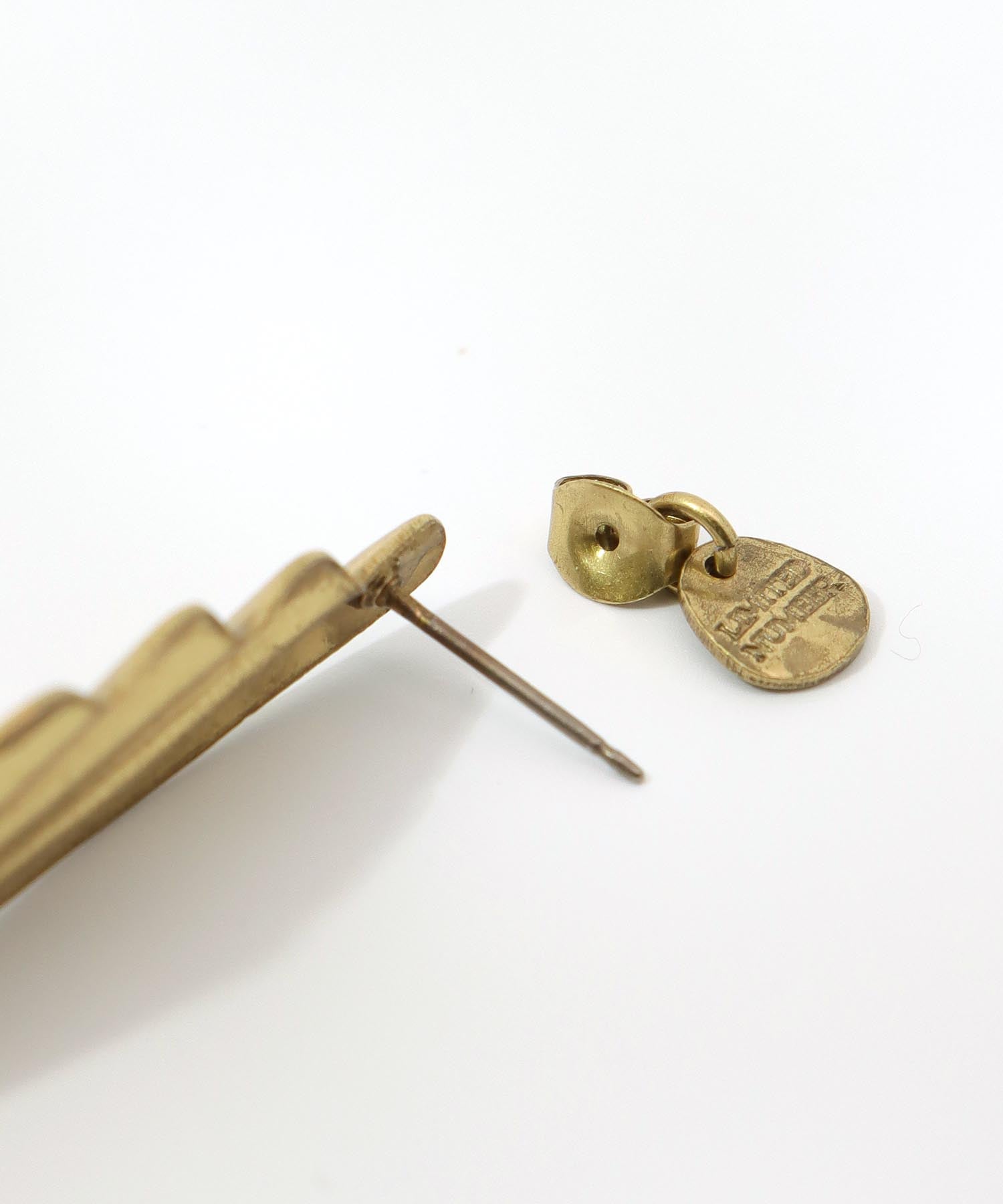【LIMITED NUMBER】ウィングパールピアス