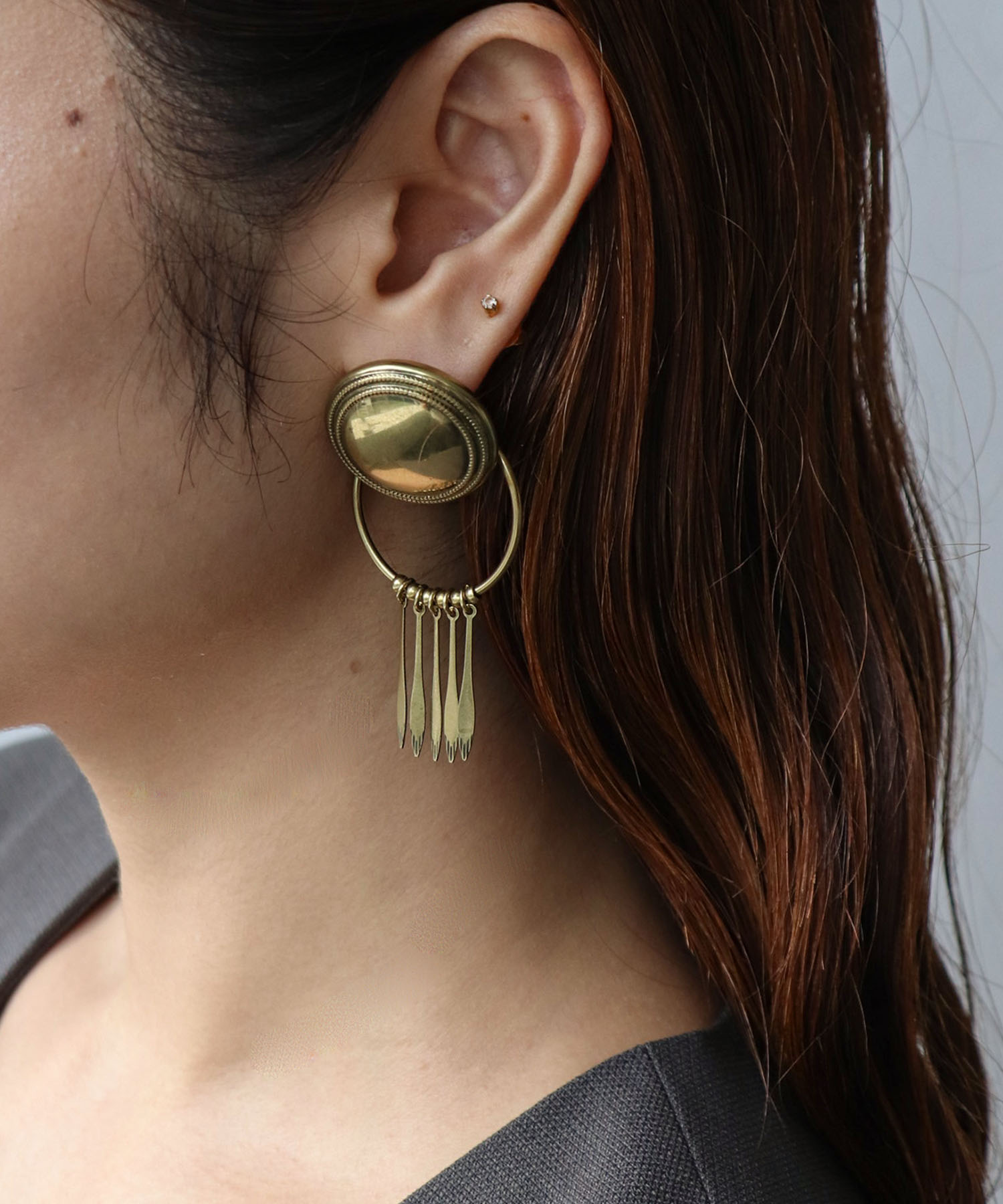 【LIMITED NUMBER】メタルサークルタッセルピアス
