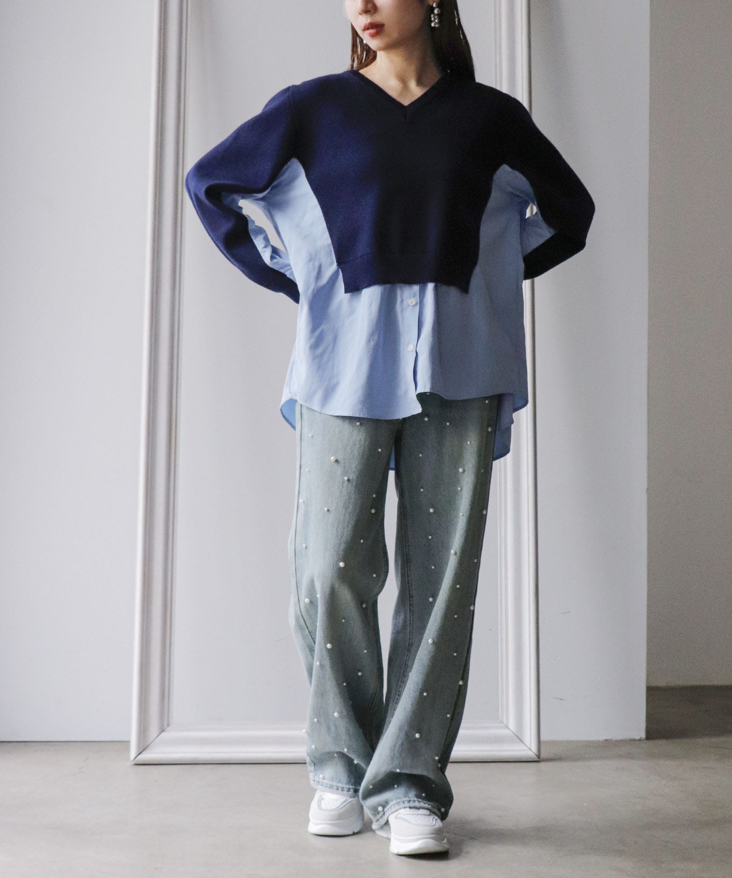シャツレイヤードVネックプルオーバー