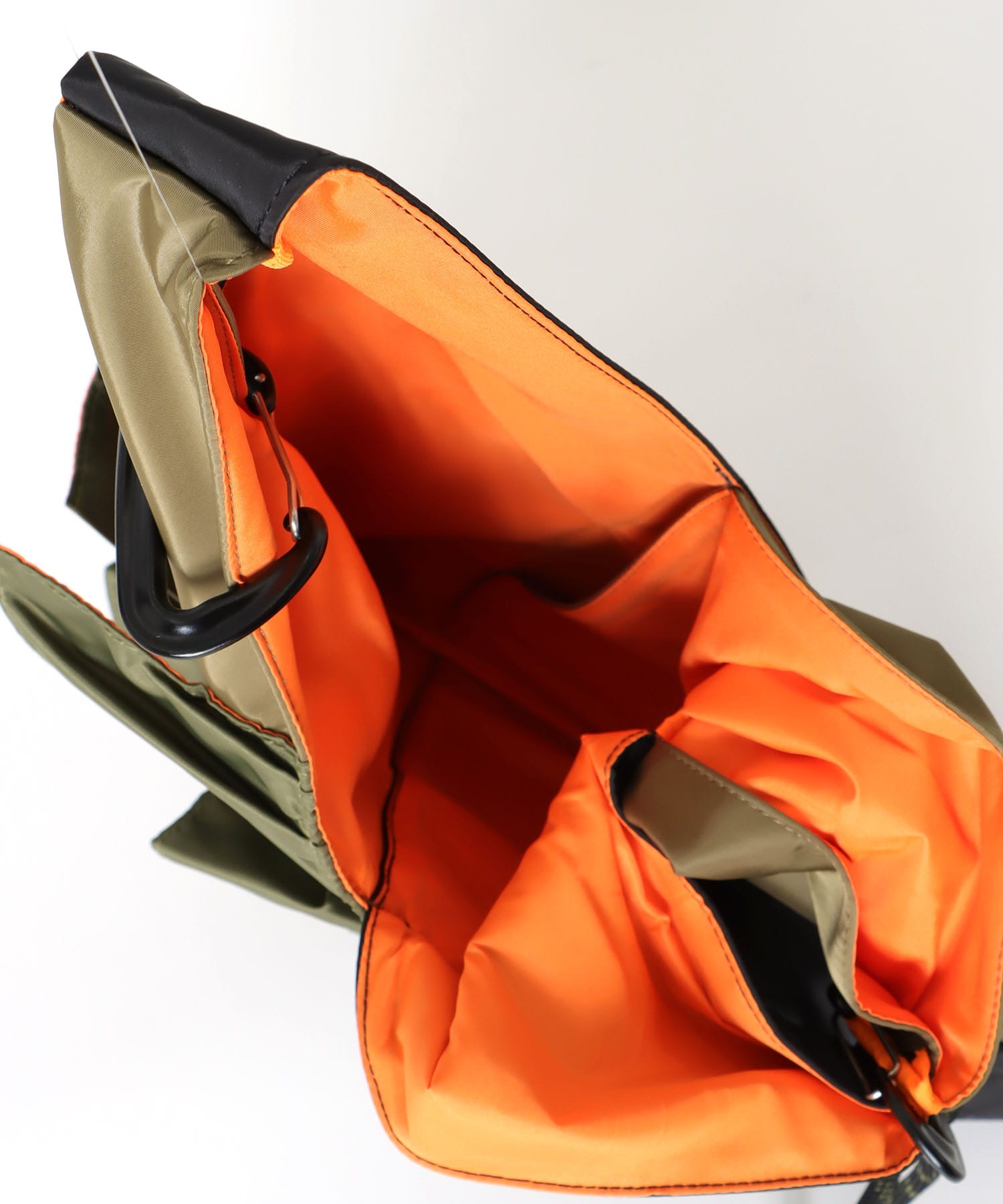 【RISLEY×OUTDOOR PRODUCT】トライアングルフリルバッグ