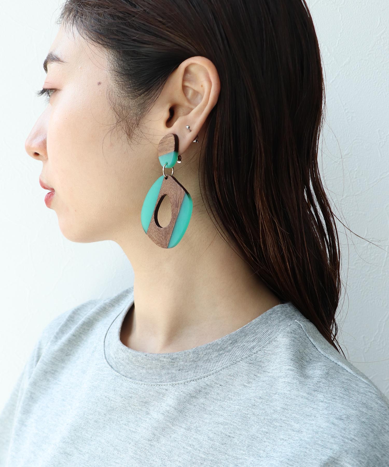 ウッドアクリルイヤリング