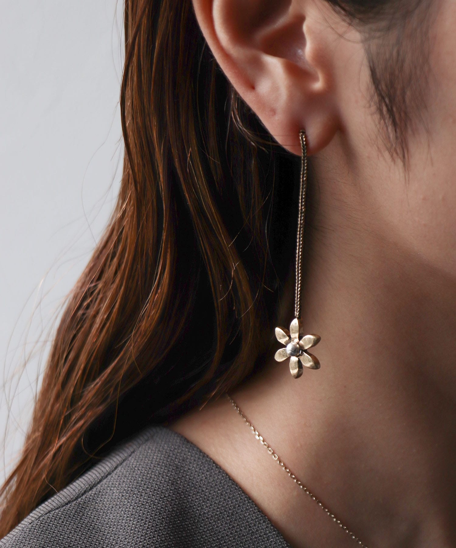 【LIMITED NUMBER】チェーンフラワーピアス