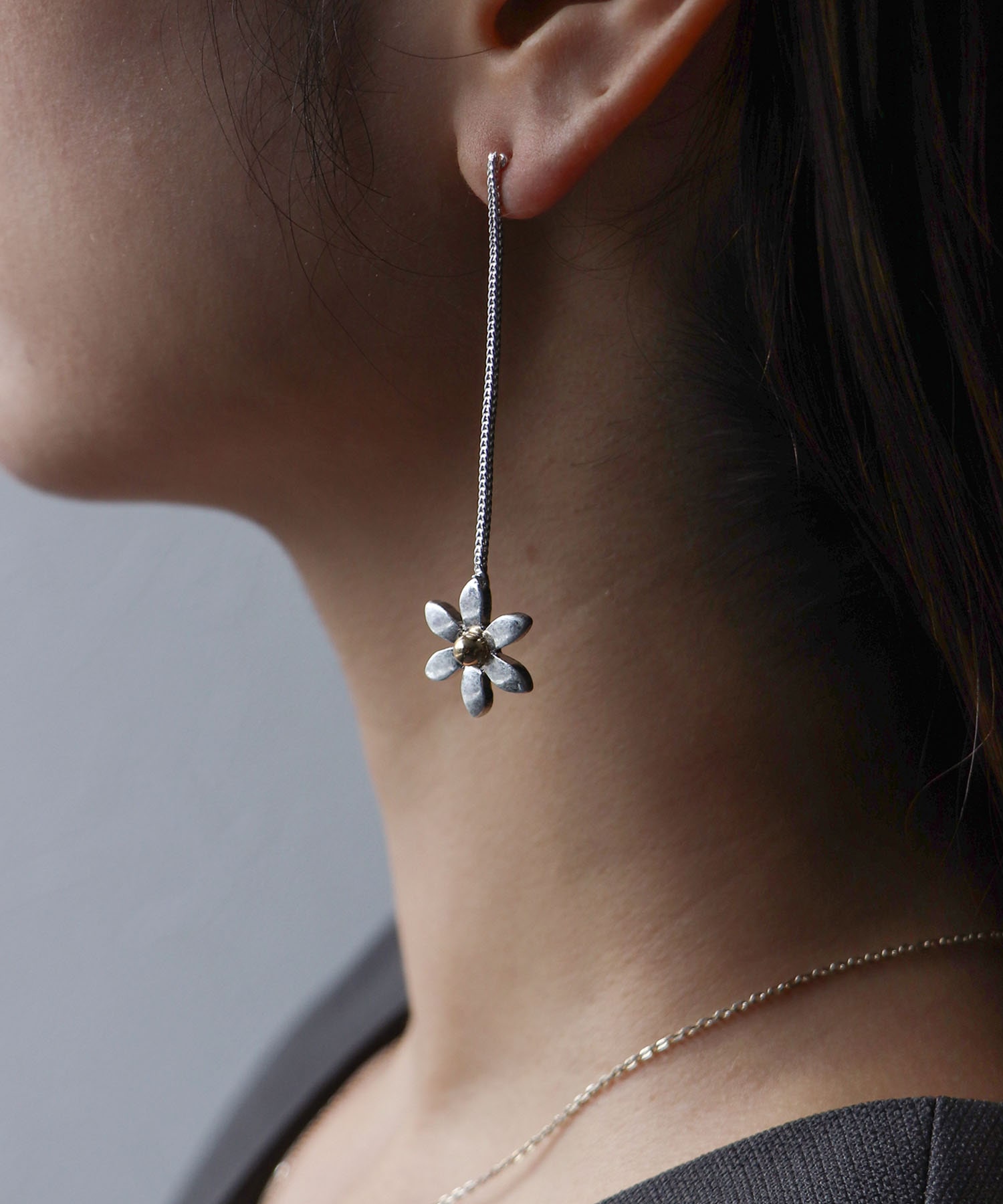 【LIMITED NUMBER】チェーンフラワーピアス