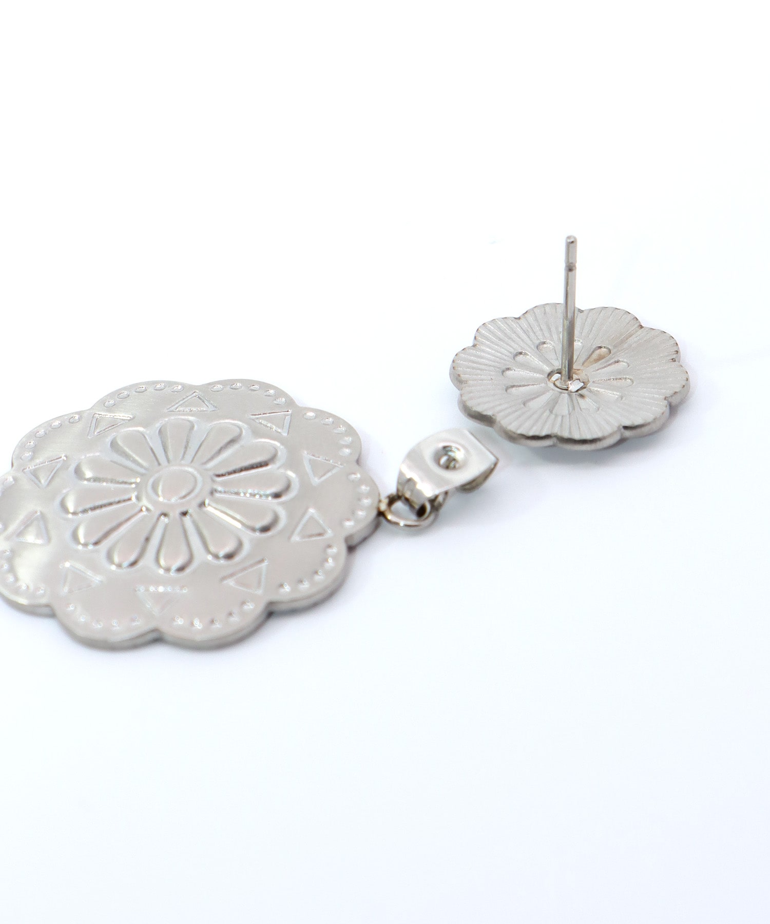 【LIMITED NUMBER】バックフラワーステンレスピアス