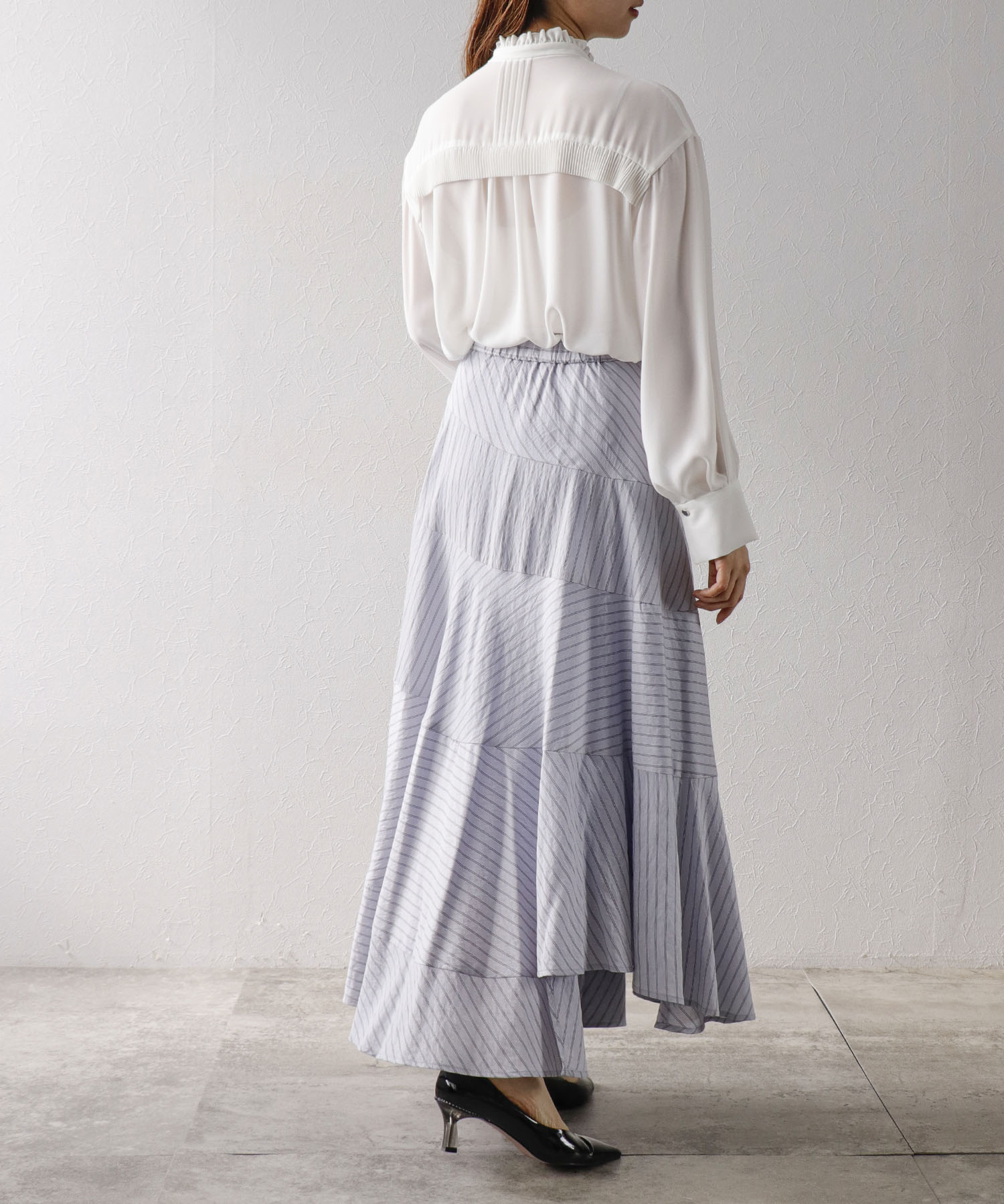 プリーツフリルブラウス