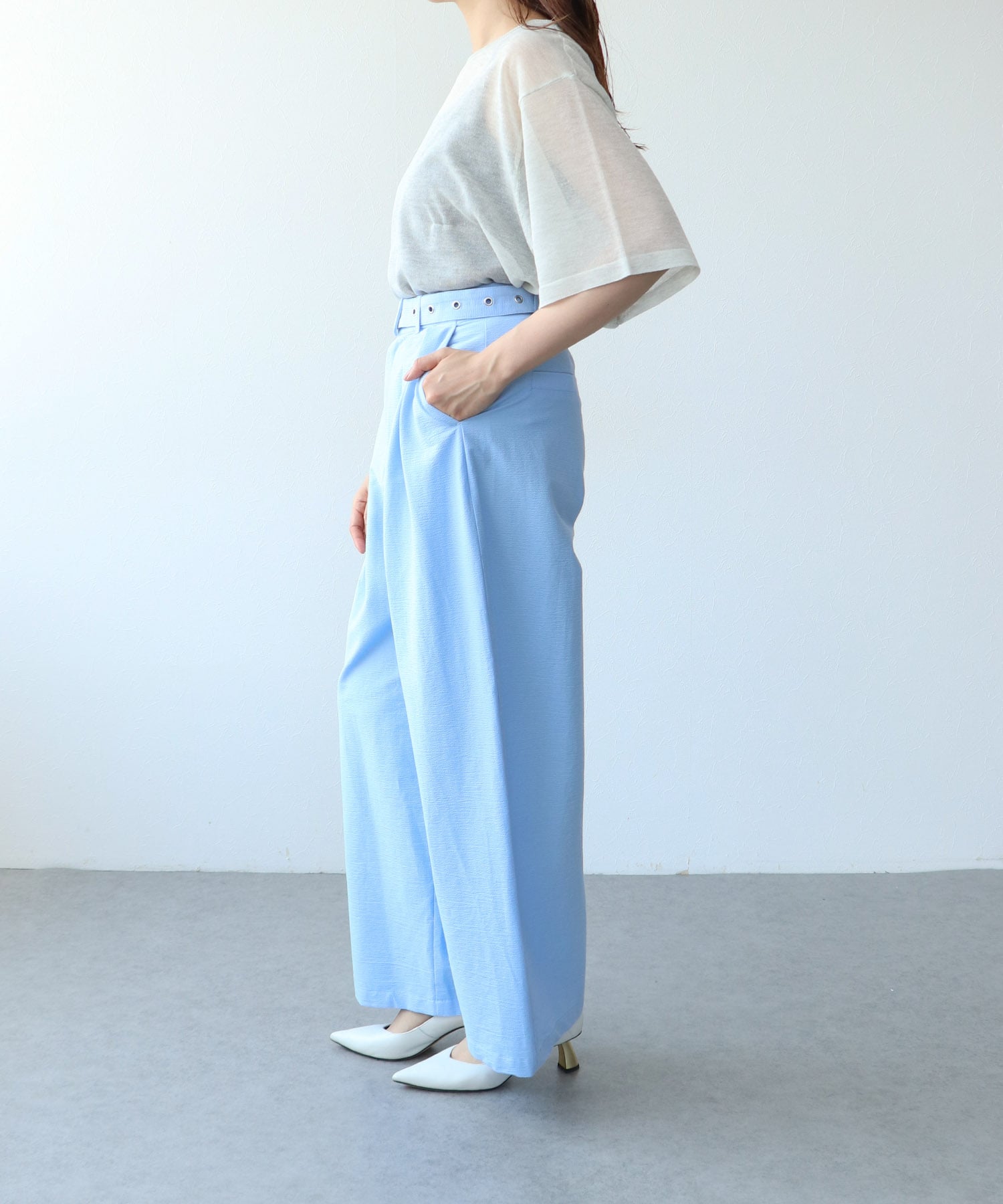 ベルト付きタックパンツ