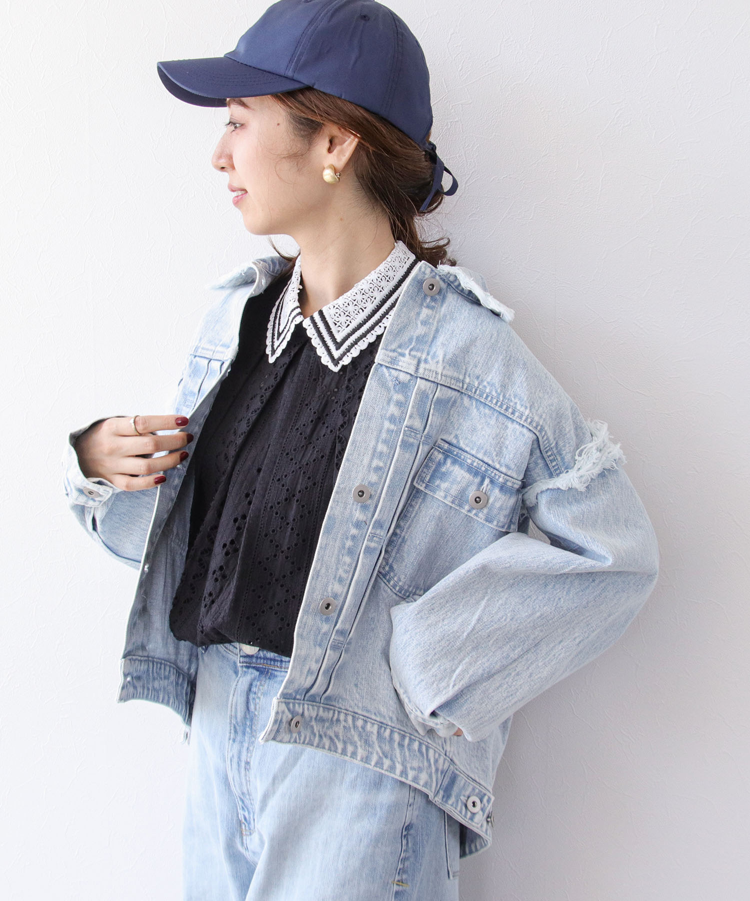 【WEB先行発売】レース刺繍ノースリーブブラウス