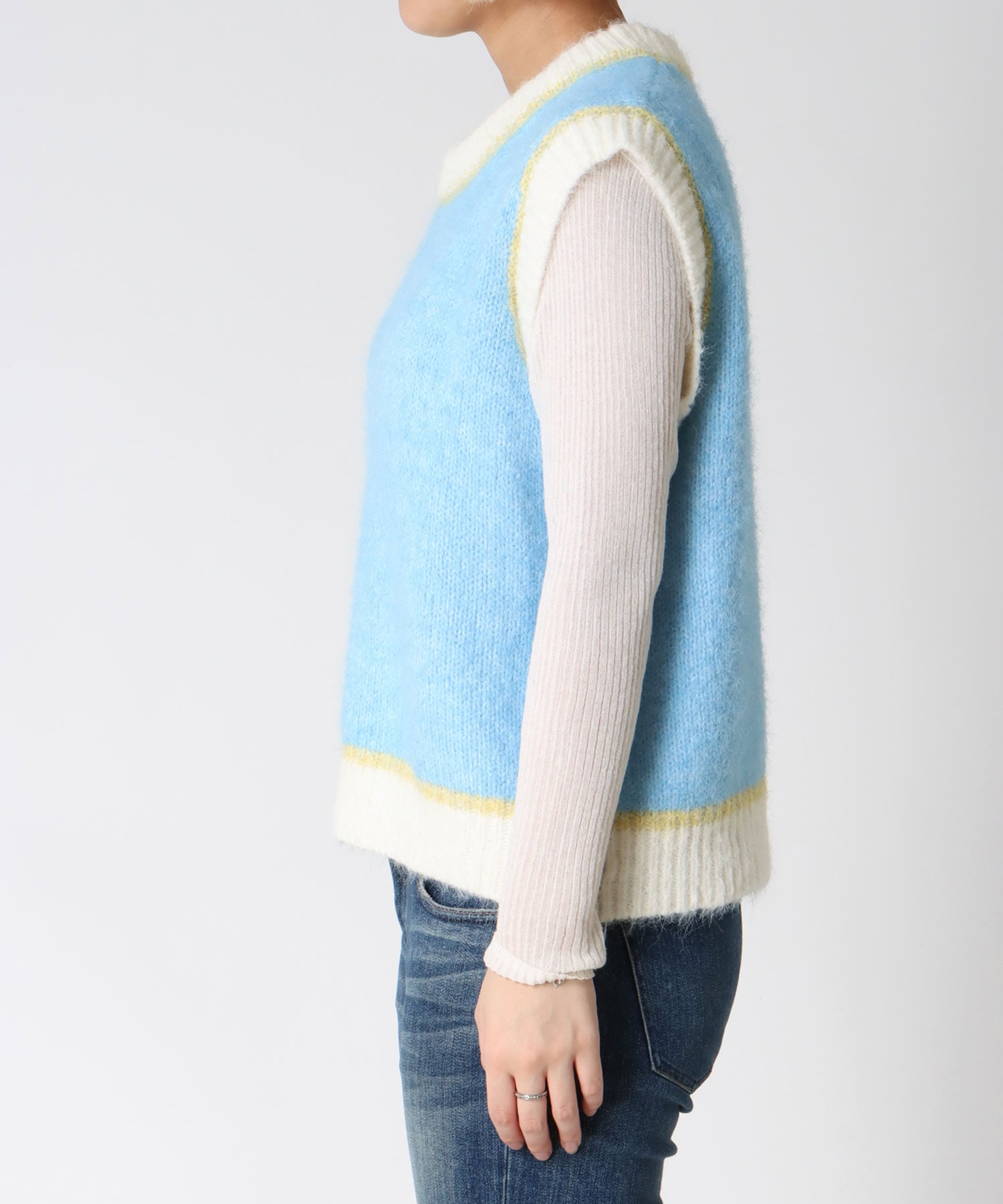 バイカラーニットベスト