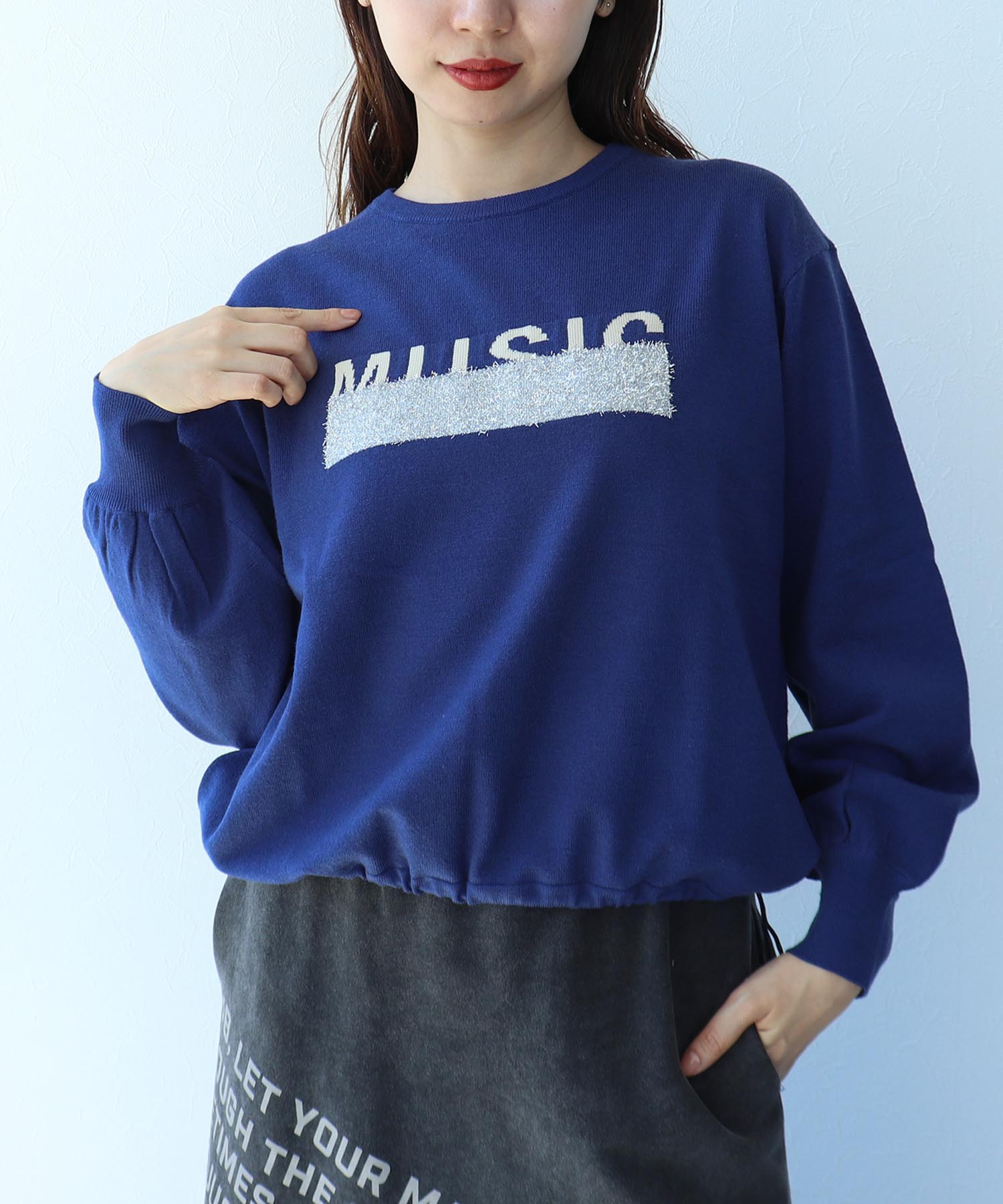 ラメロゴジャガードプルオーバー