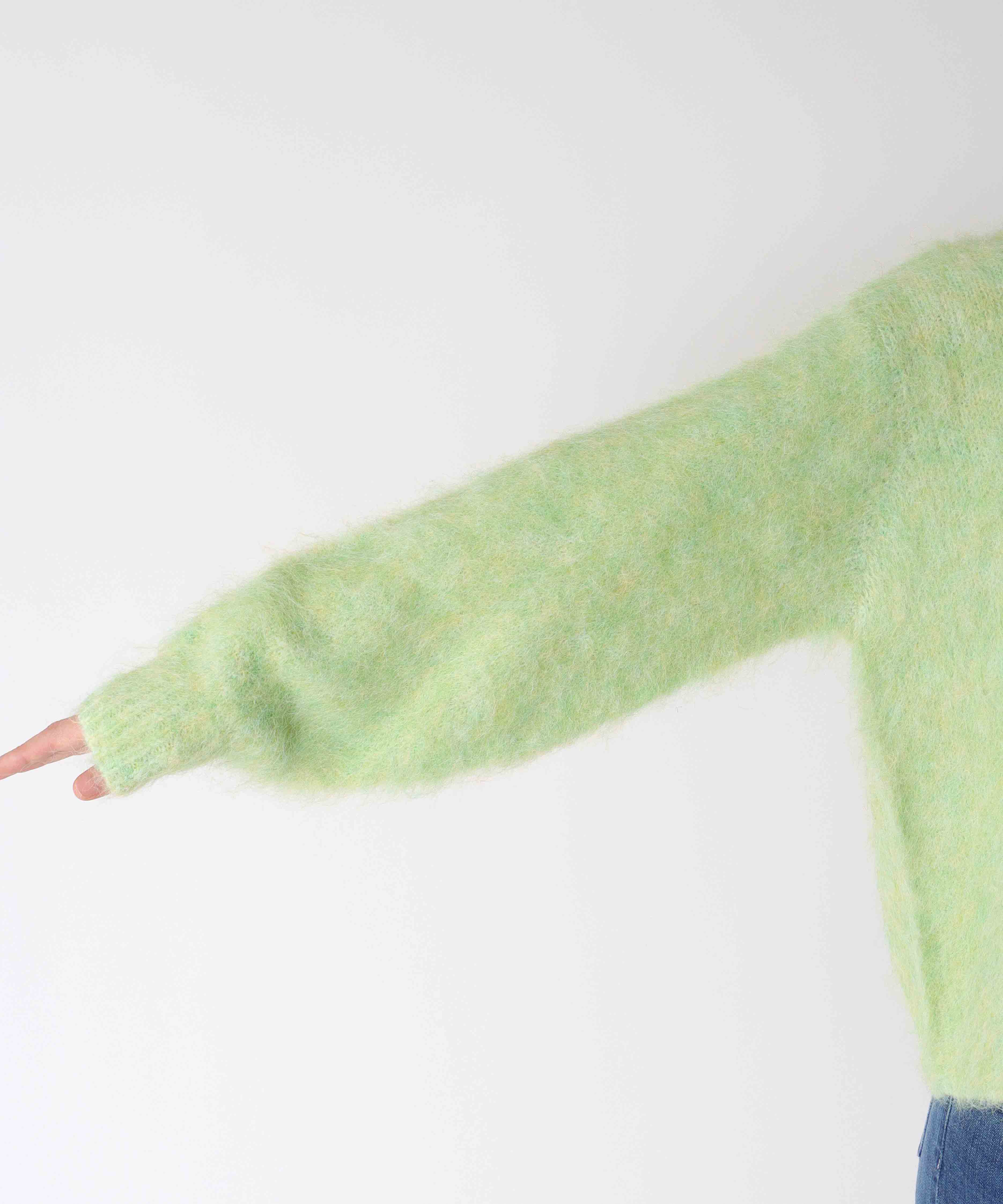 【WEB先行販売】シャギーショート丈クルーネックプルオーバー