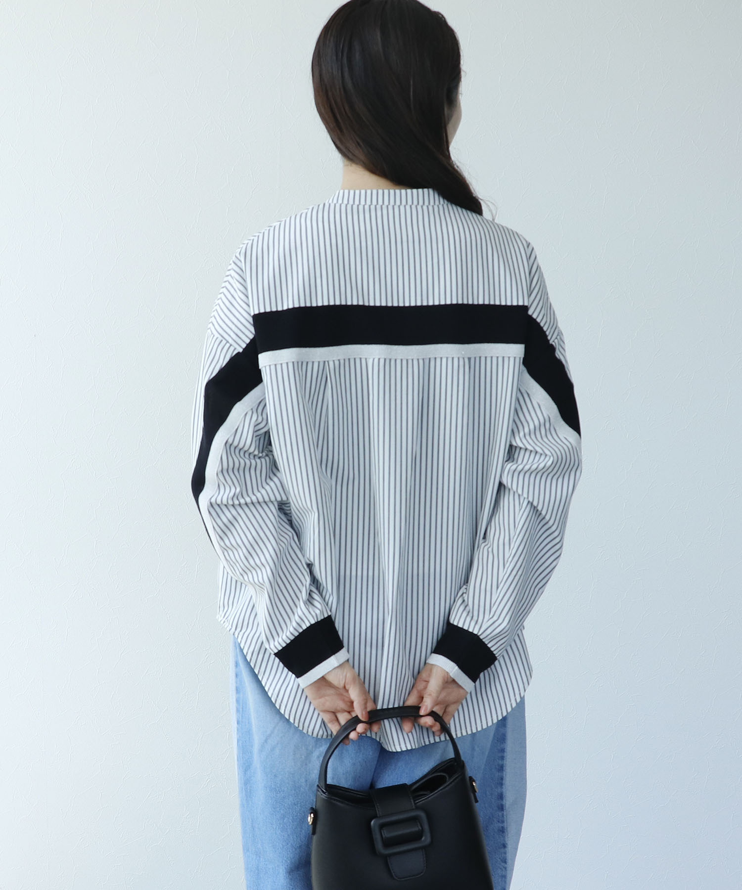 Backヨークテープ切替ブラウス