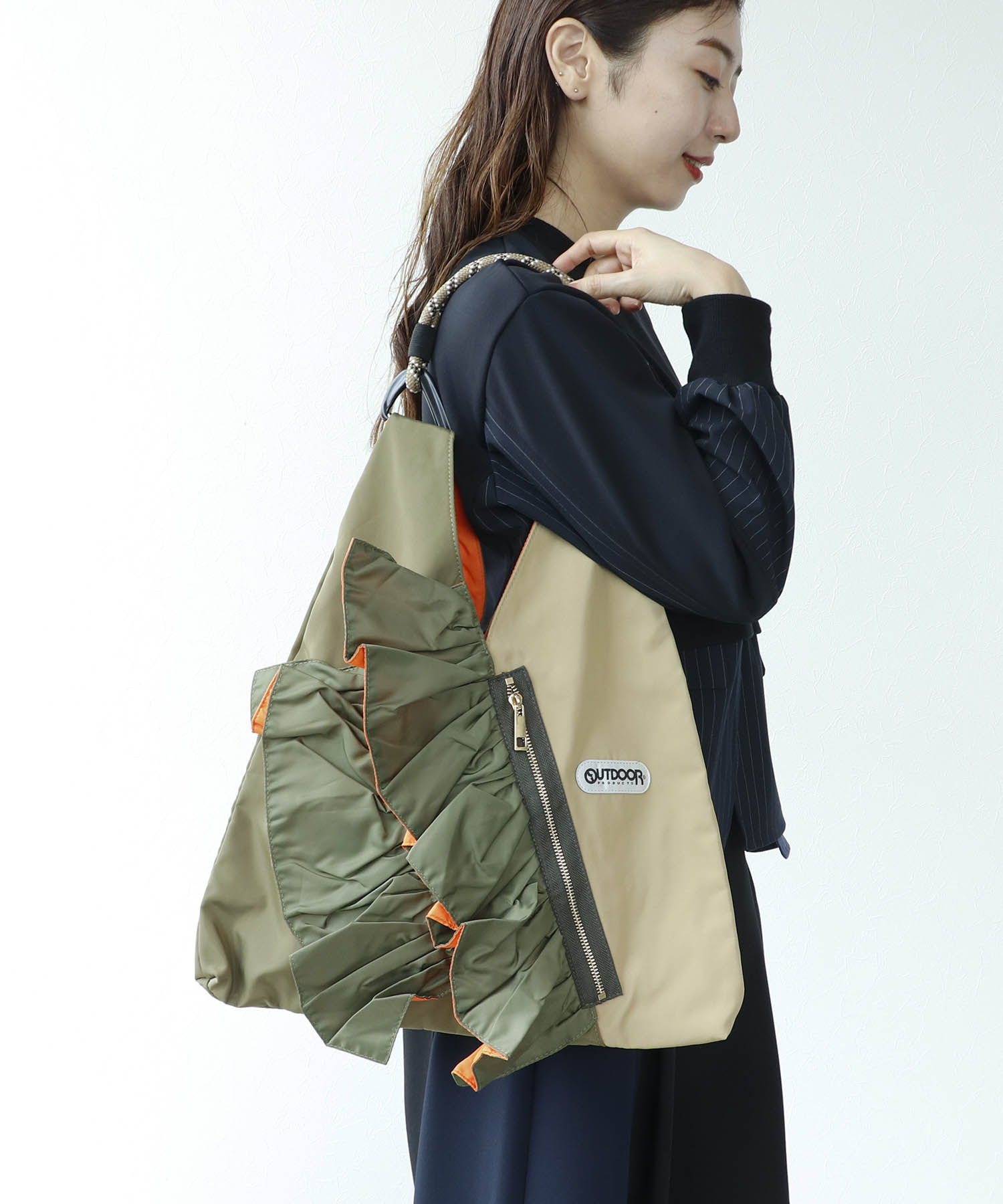 RISLEY×OUTDOOR PRODUCTS バイカラートライアングルフリルバッグ