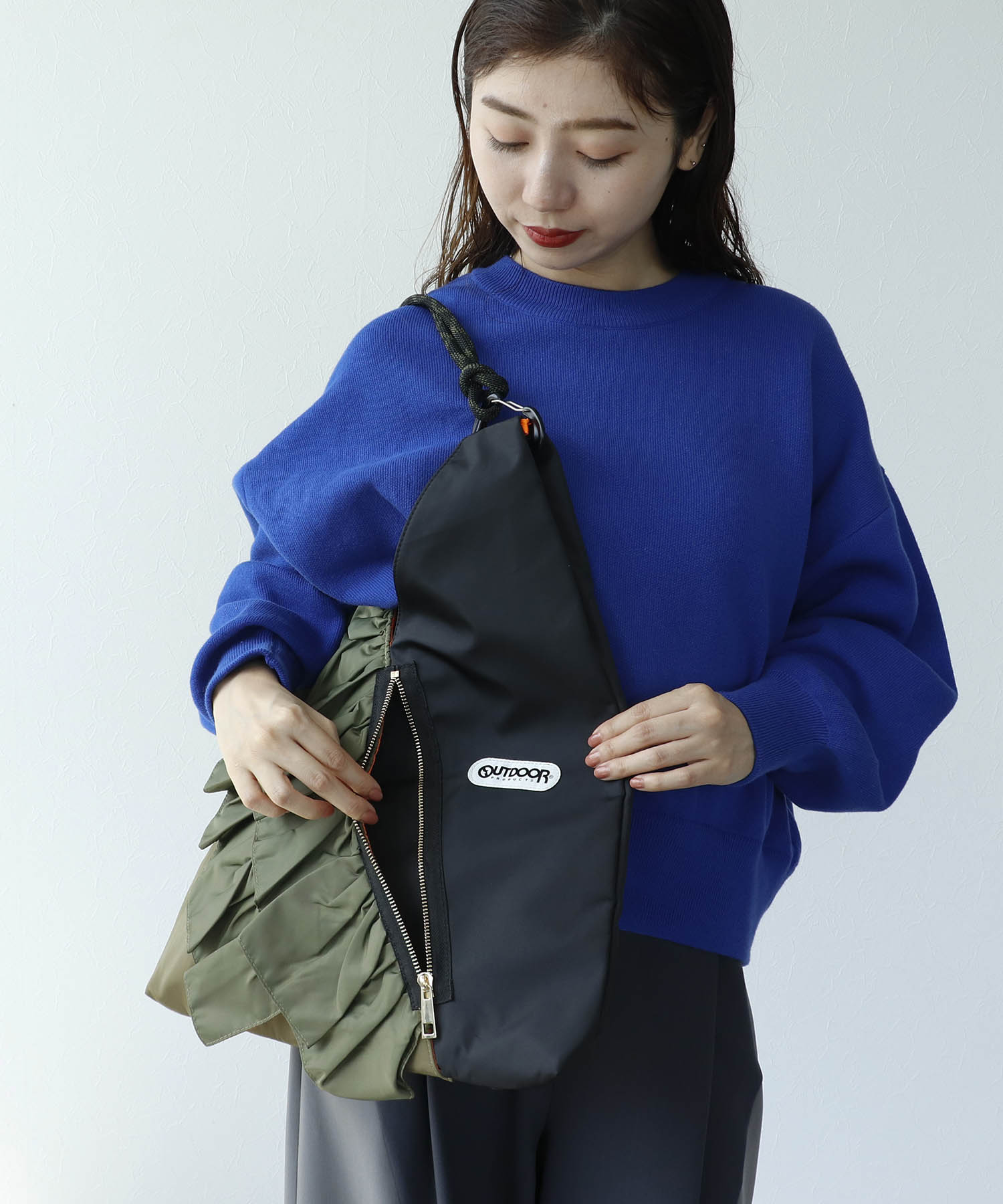 RISLEY×OUTDOOR PRODUCTS バイカラートライアングルフリルバッグ