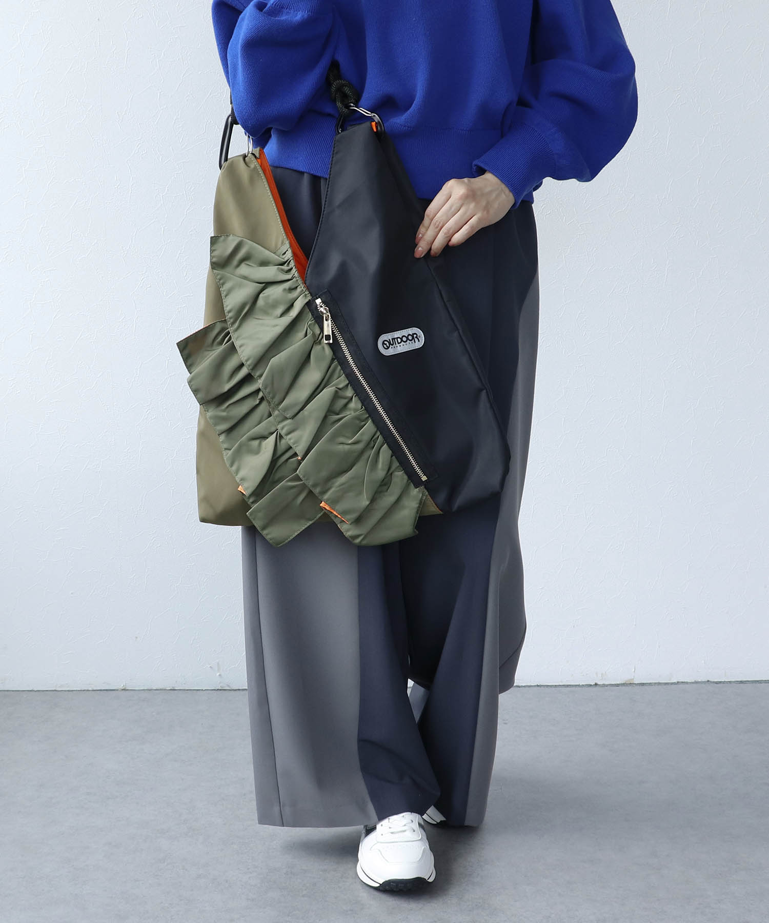 RISLEY×OUTDOOR PRODUCTS バイカラートライアングルフリルバッグ
