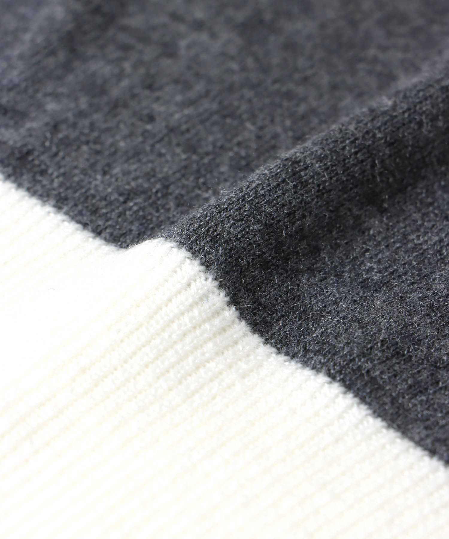 WEB先行販売【RISLEY】2WAYロゴニット