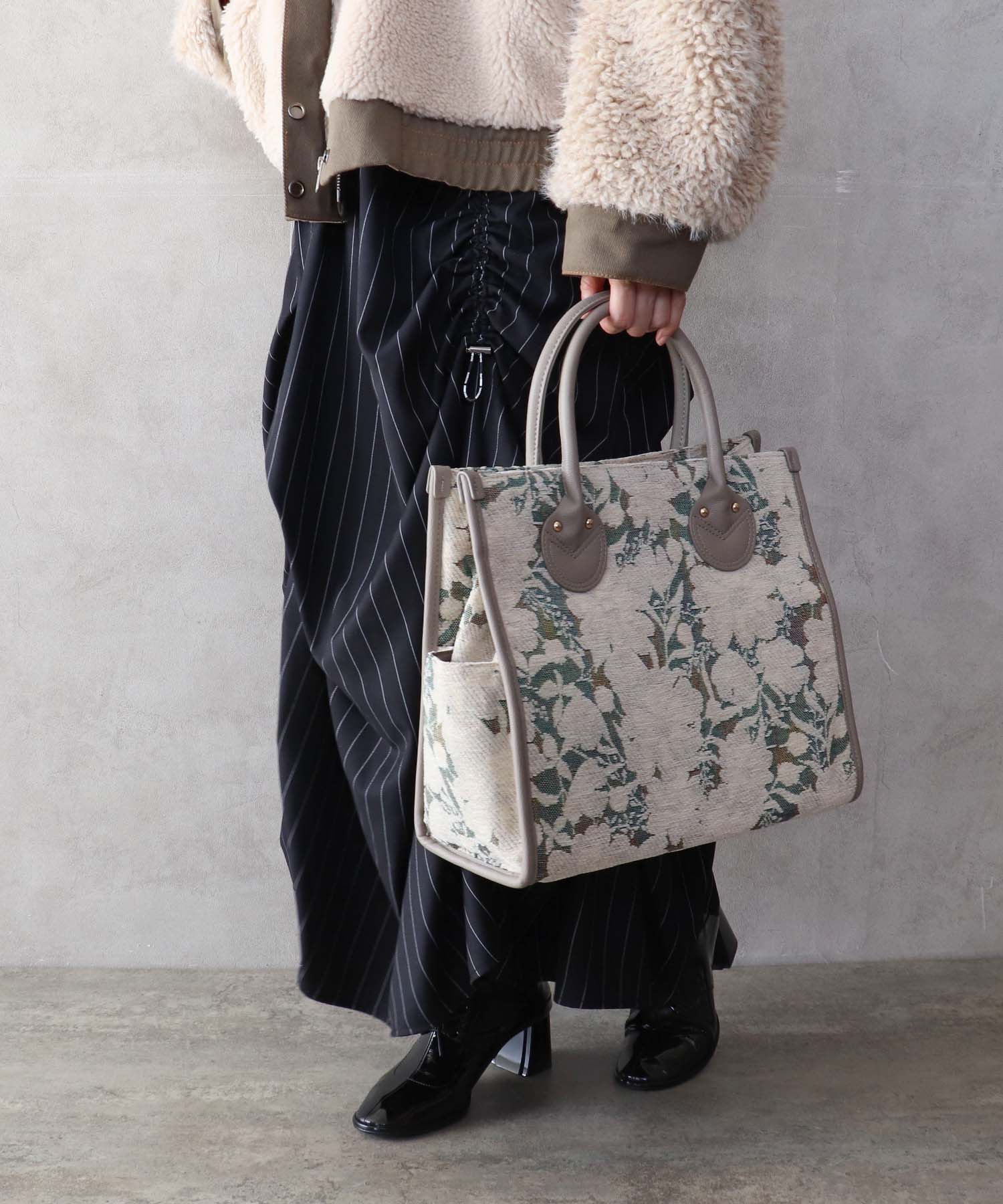 ジャガードスクエアトート