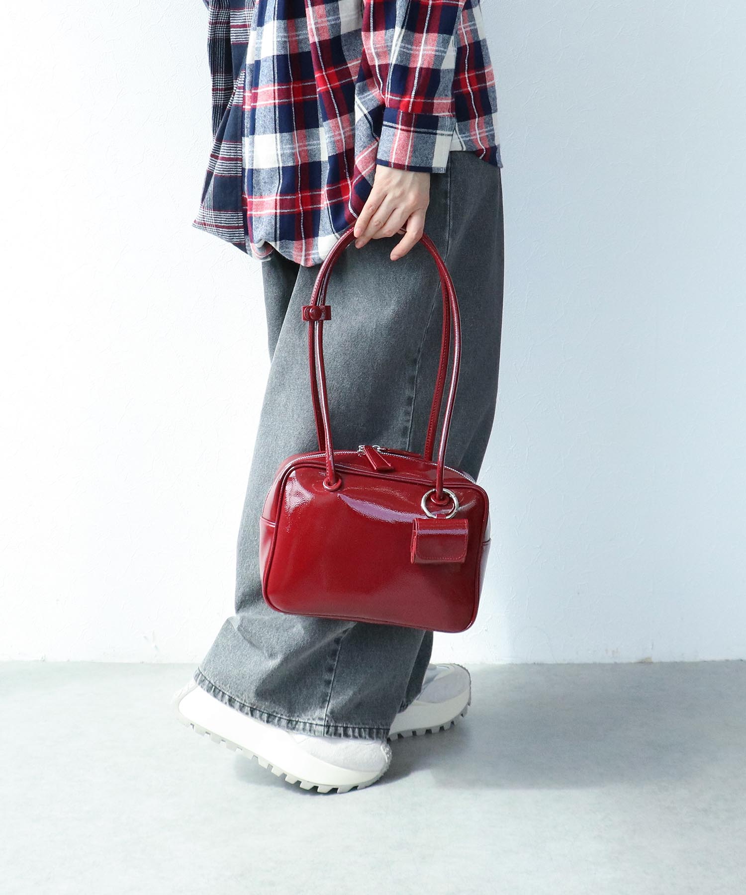 エナメルスクエアボストン