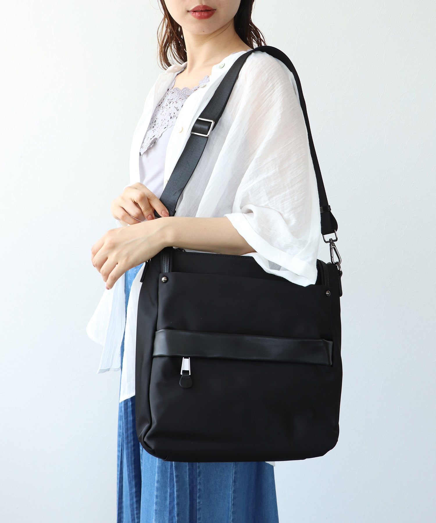 牛革×撥水ナイロン縦型トートバッグ