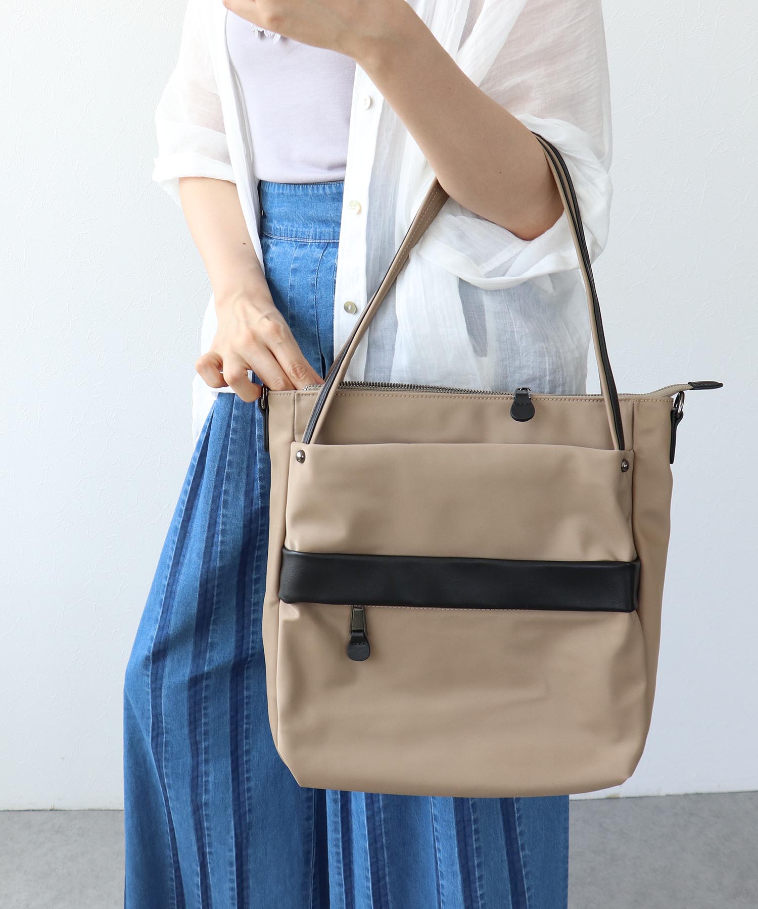 牛革×撥水ナイロン縦型トートバッグ
