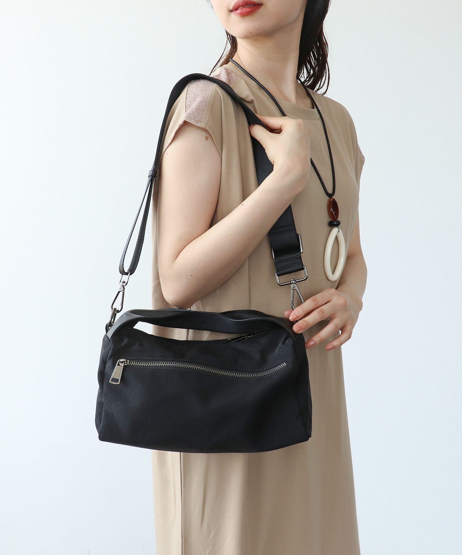 牛革×撥水ナイロンミニショルダーバッグ