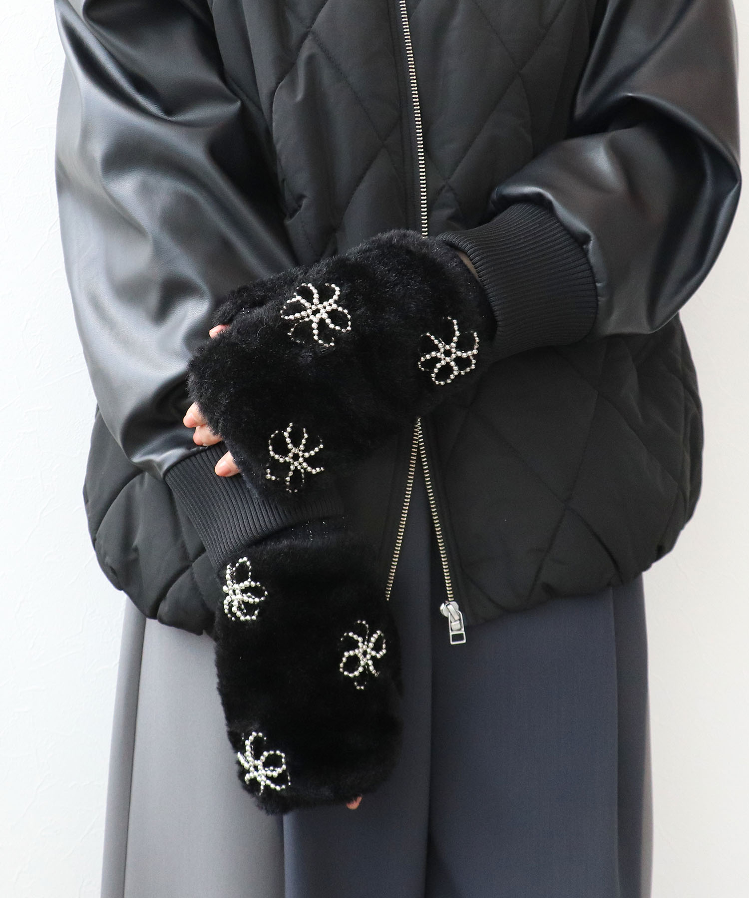 フラワーモチーフグローブ