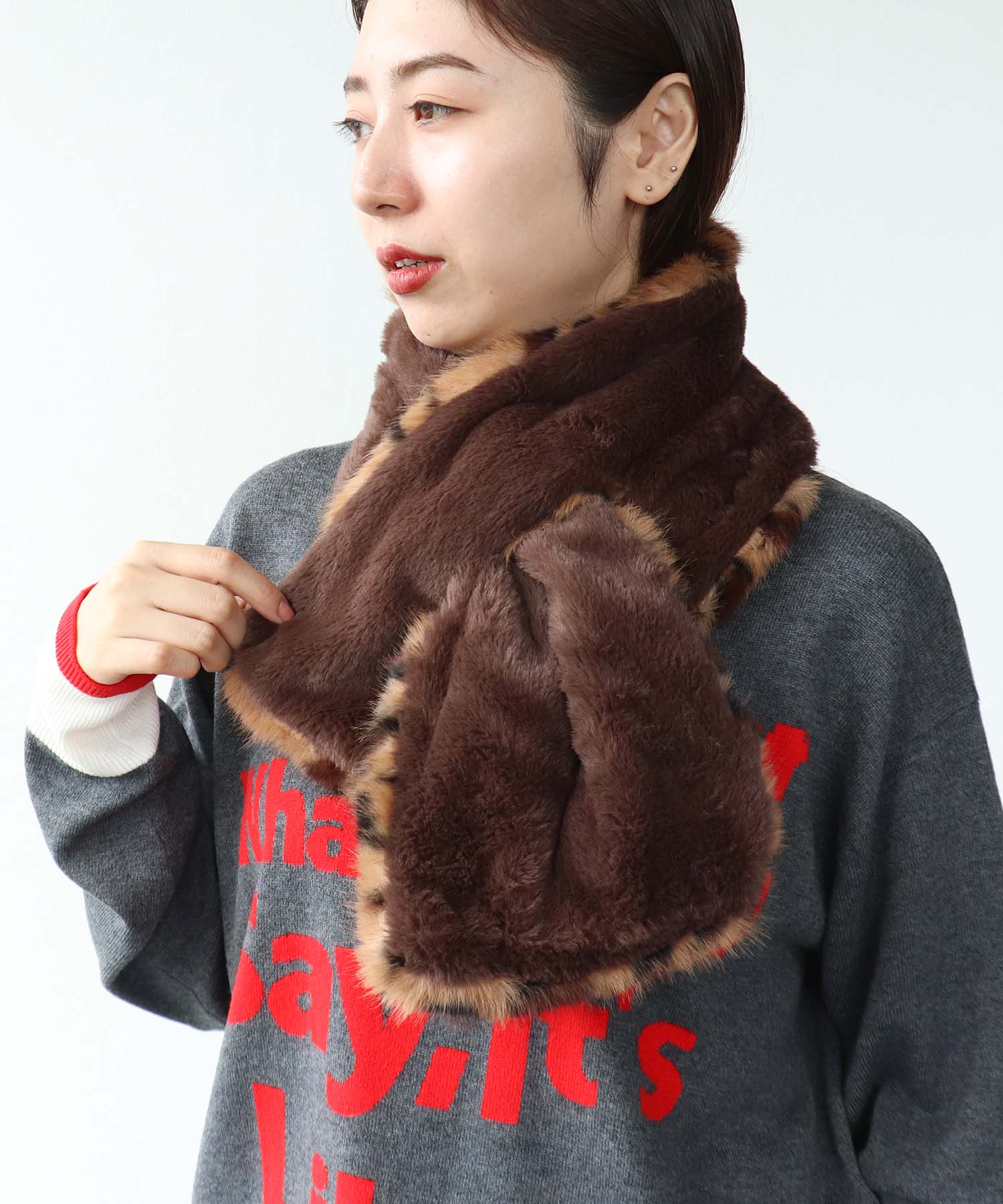 リバーシブルファーティペット