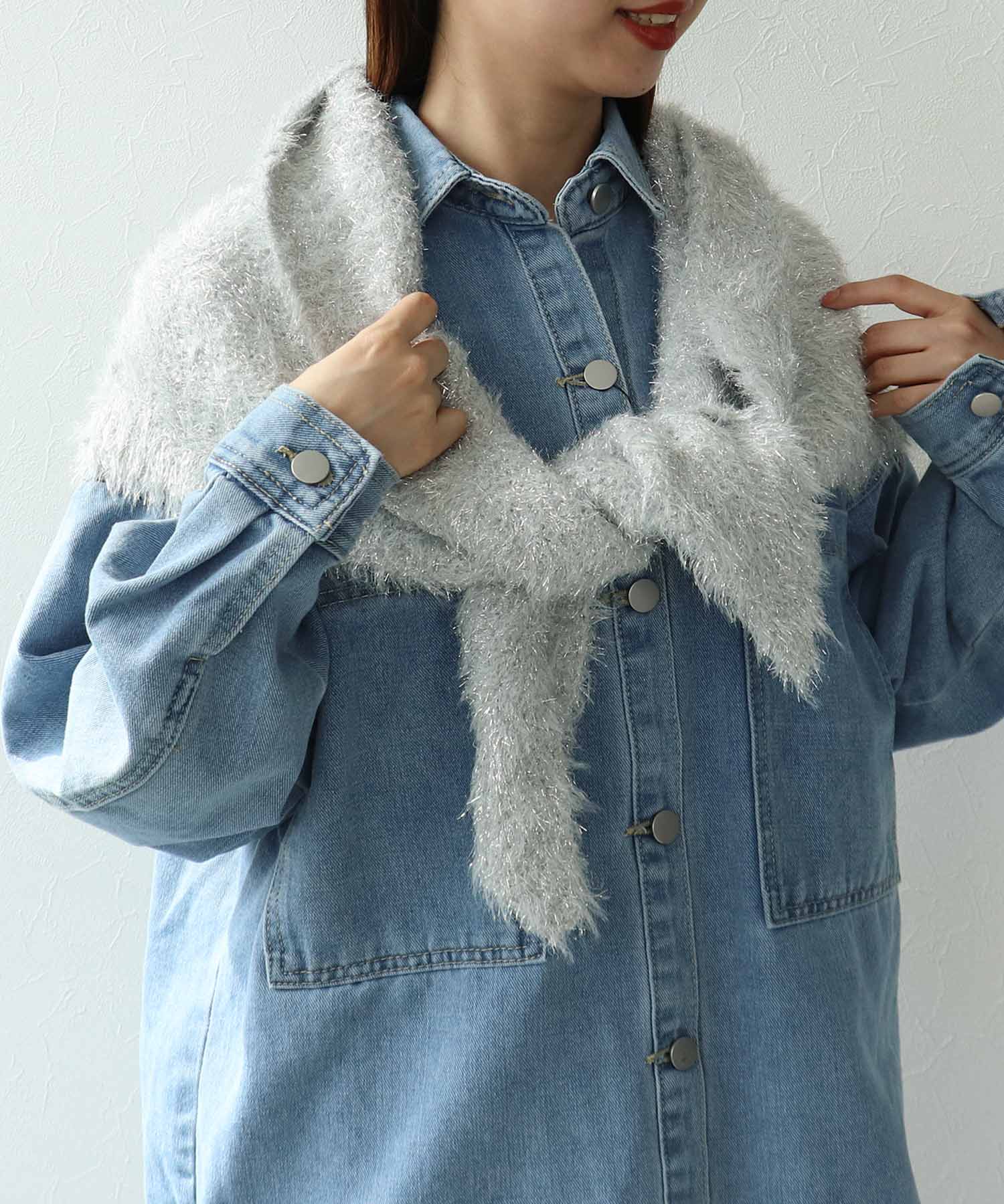 ラメモヘアフェザー三角ストール