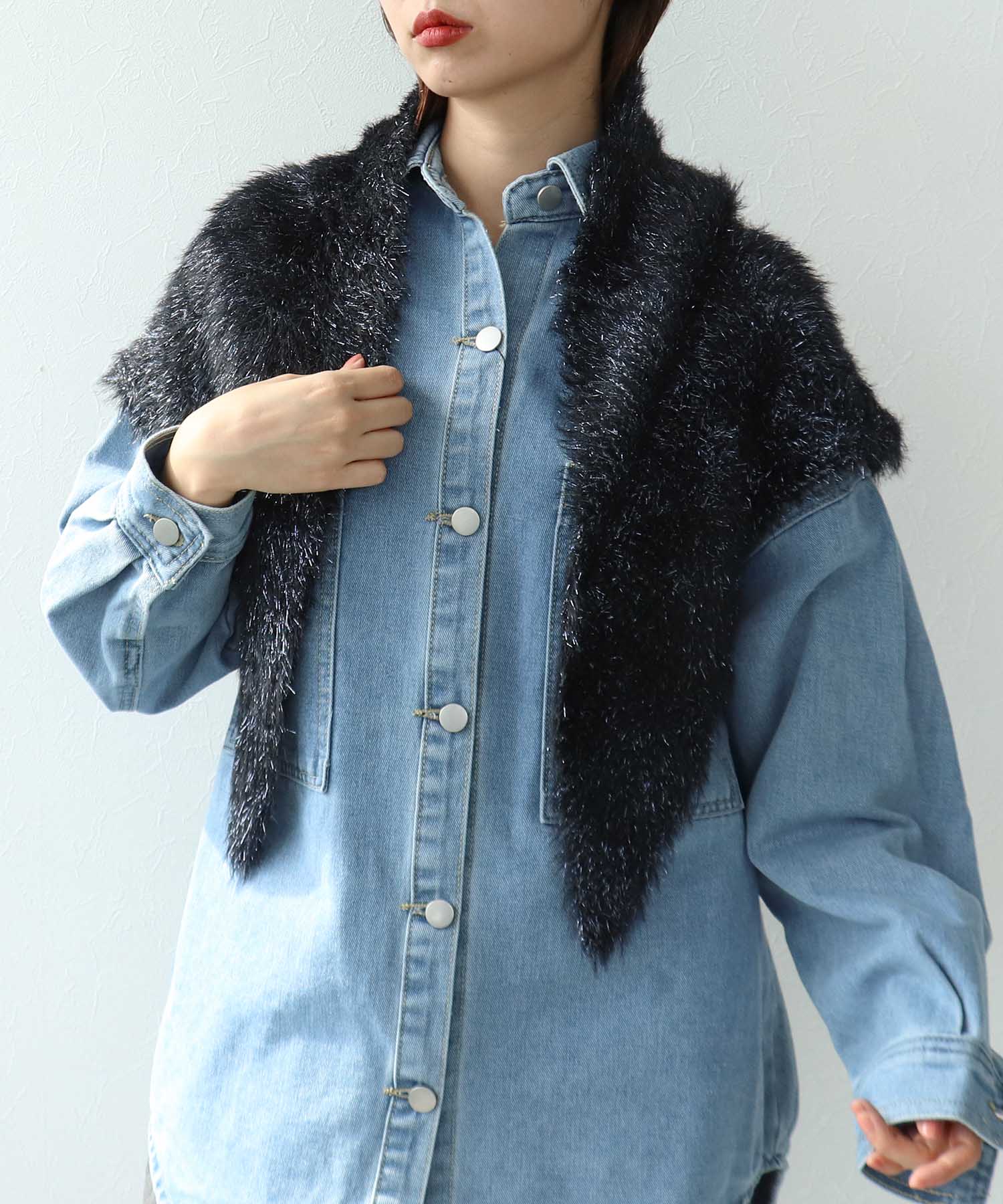 ラメモヘアフェザー三角ストール