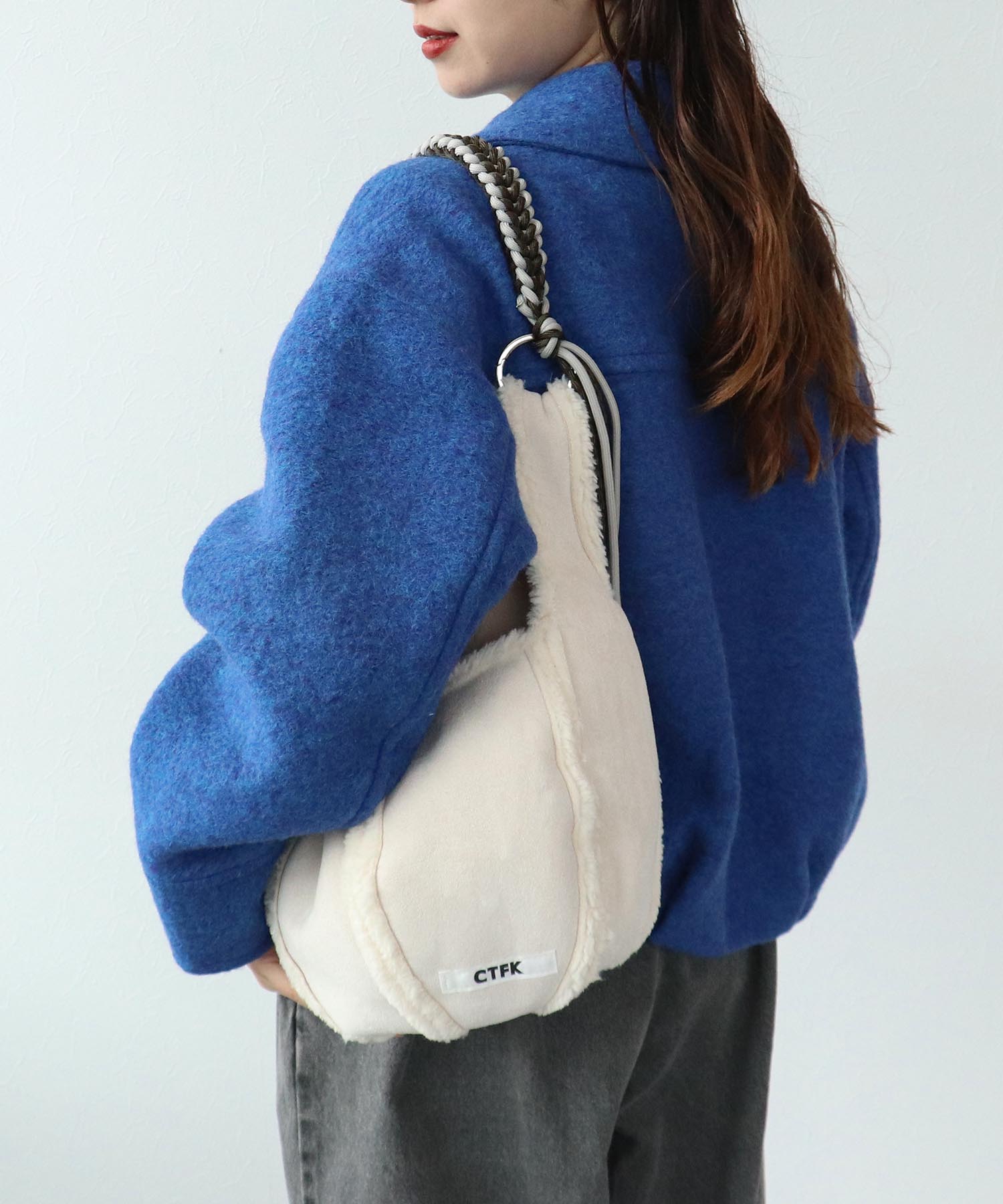 ムートンボールバッグ