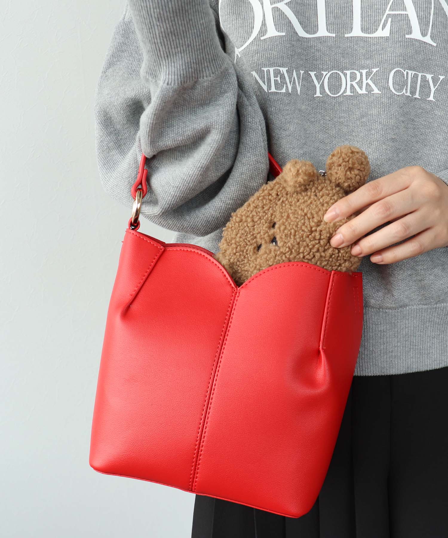 チャーミーフェイスポーチ