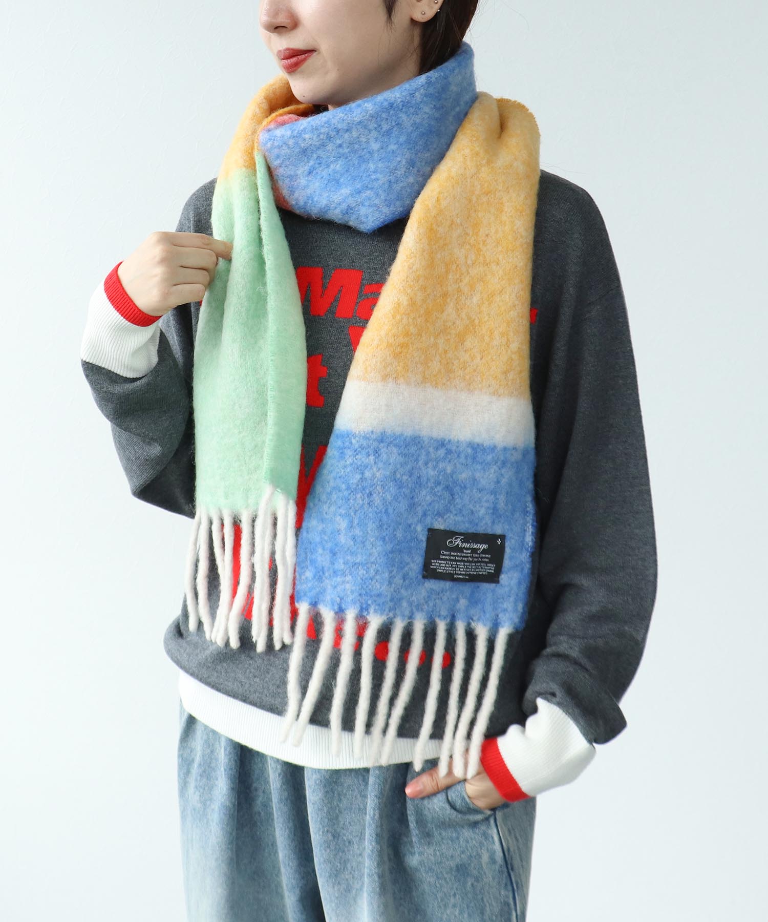 マルチカラーブークレマフラー