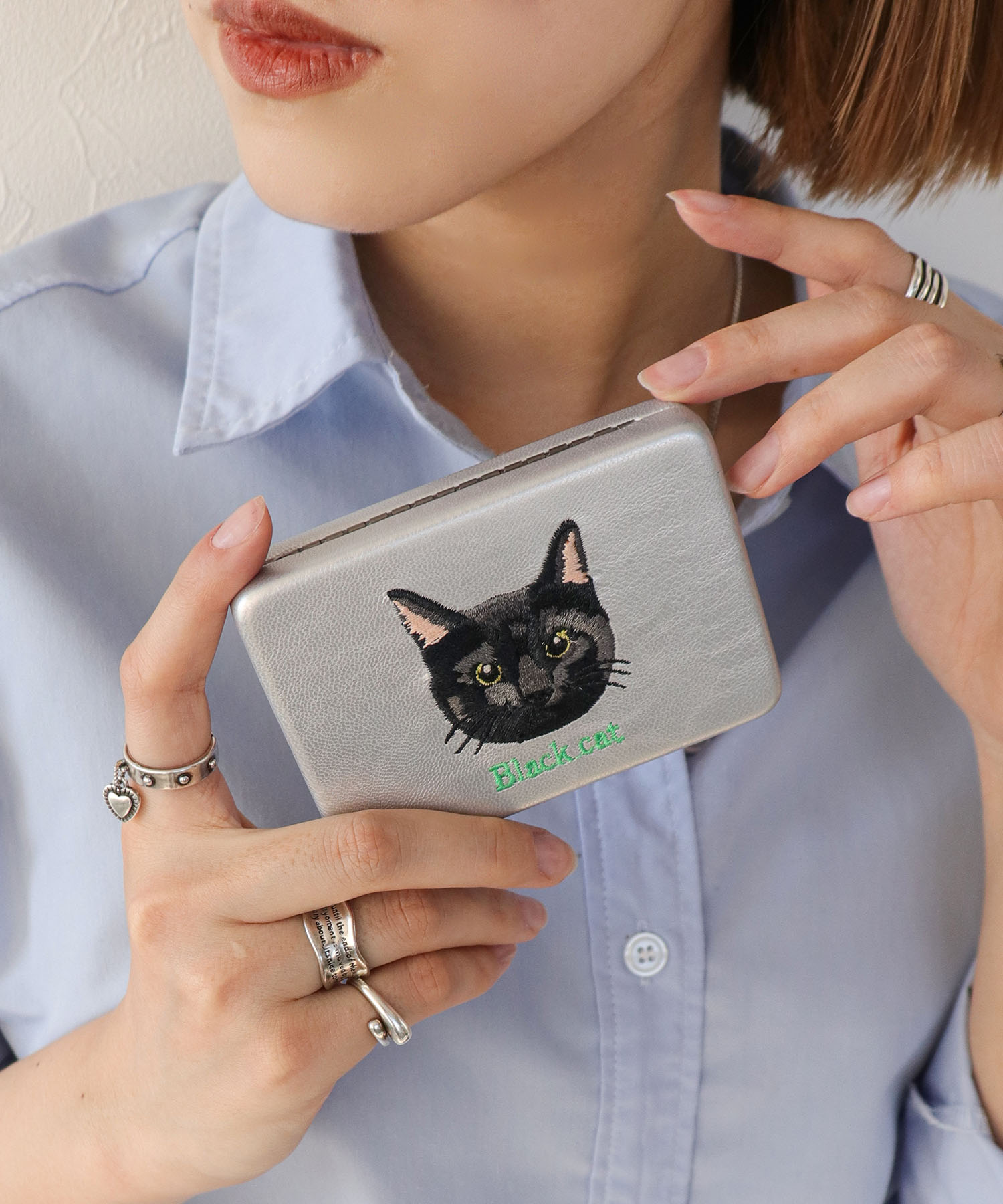 キャリング刺繍コンパクトミラーケース