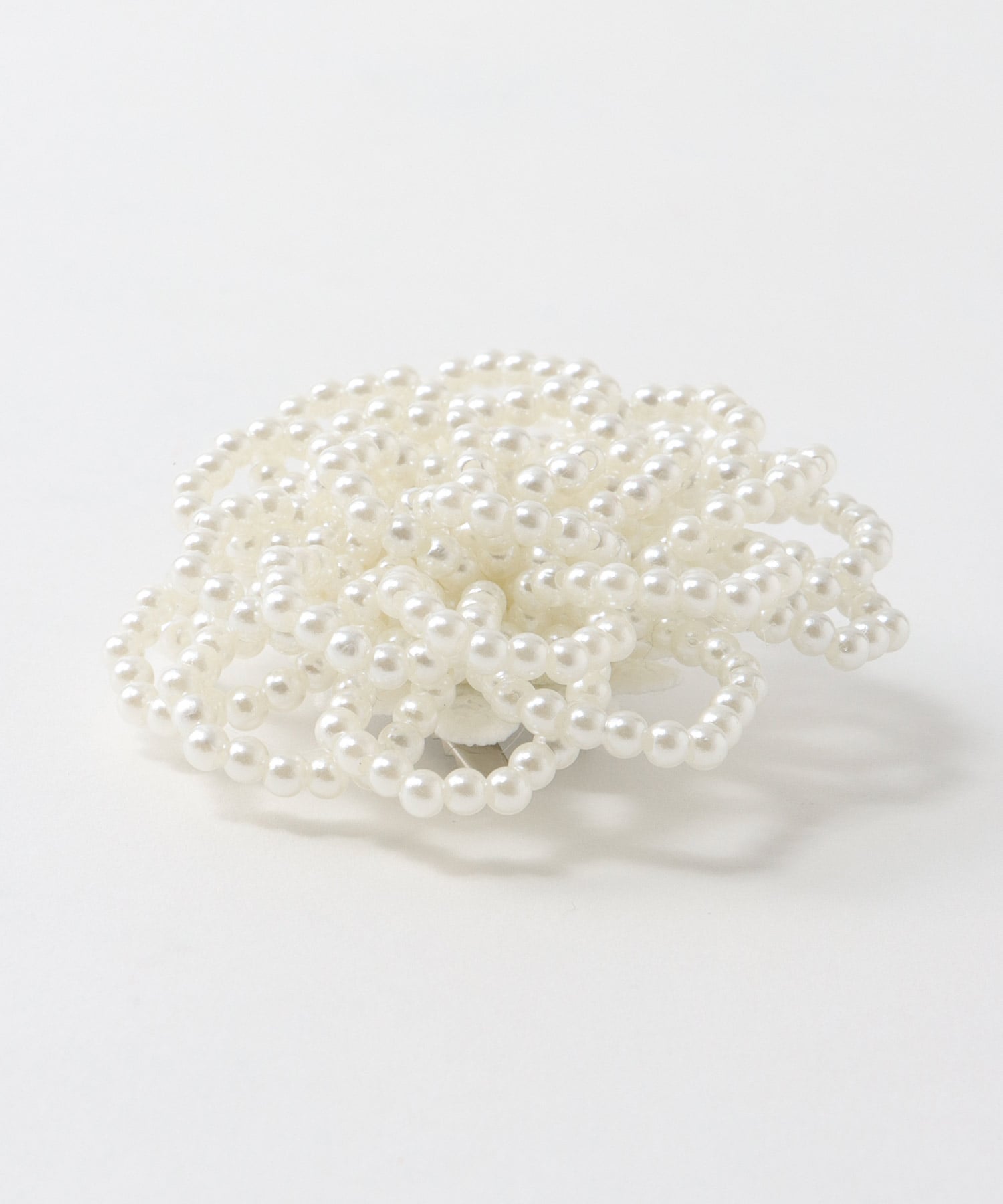 パールローズブローチ