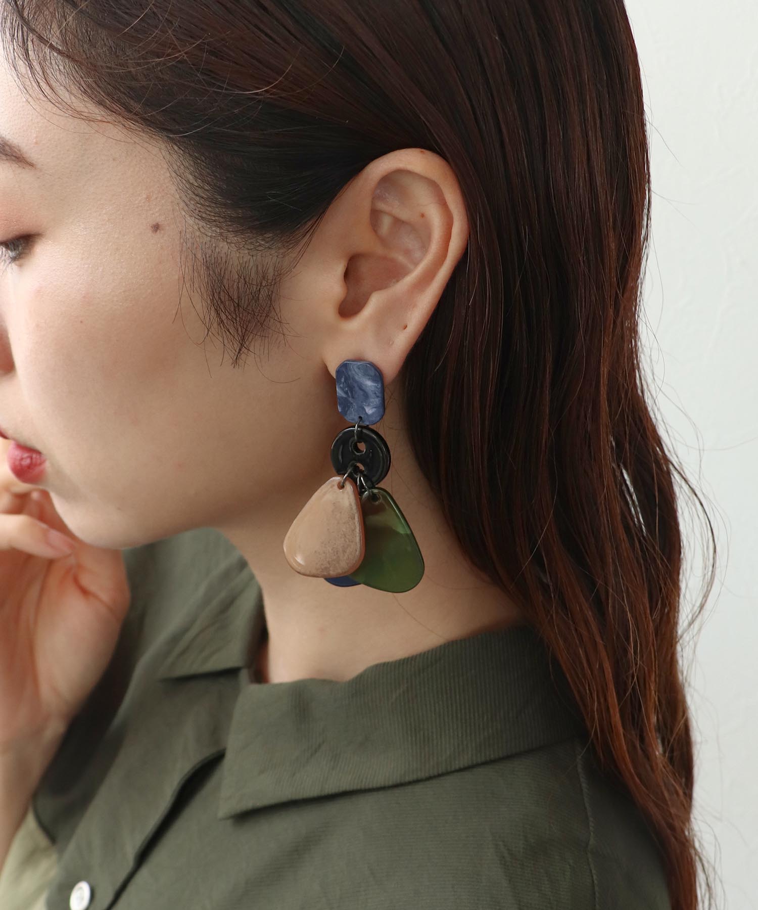 アクリルパーツピアス