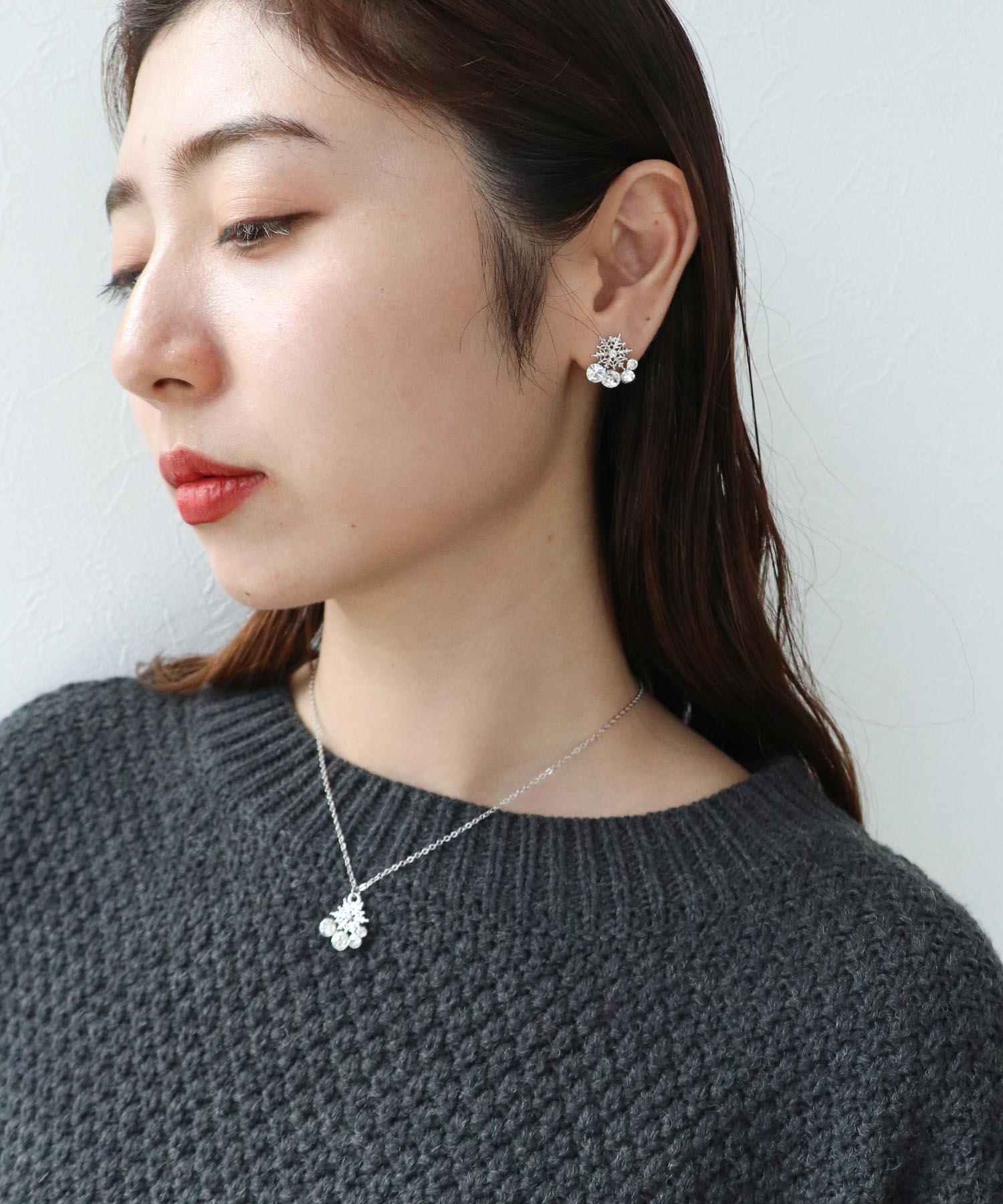 スノーフレーククリスマスカラーピアス