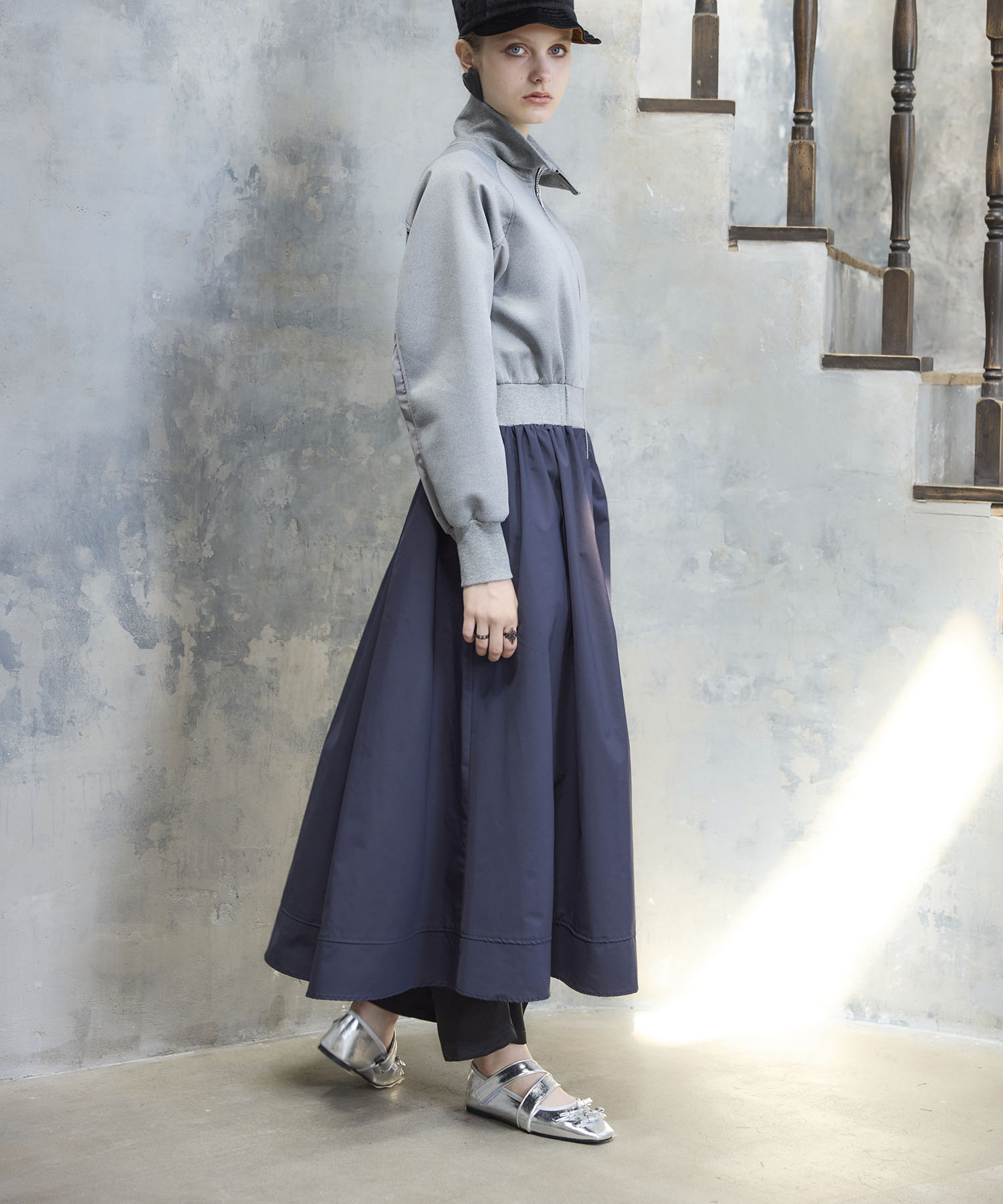 【MARECHAL TERRE】ジップブルゾンワンピース