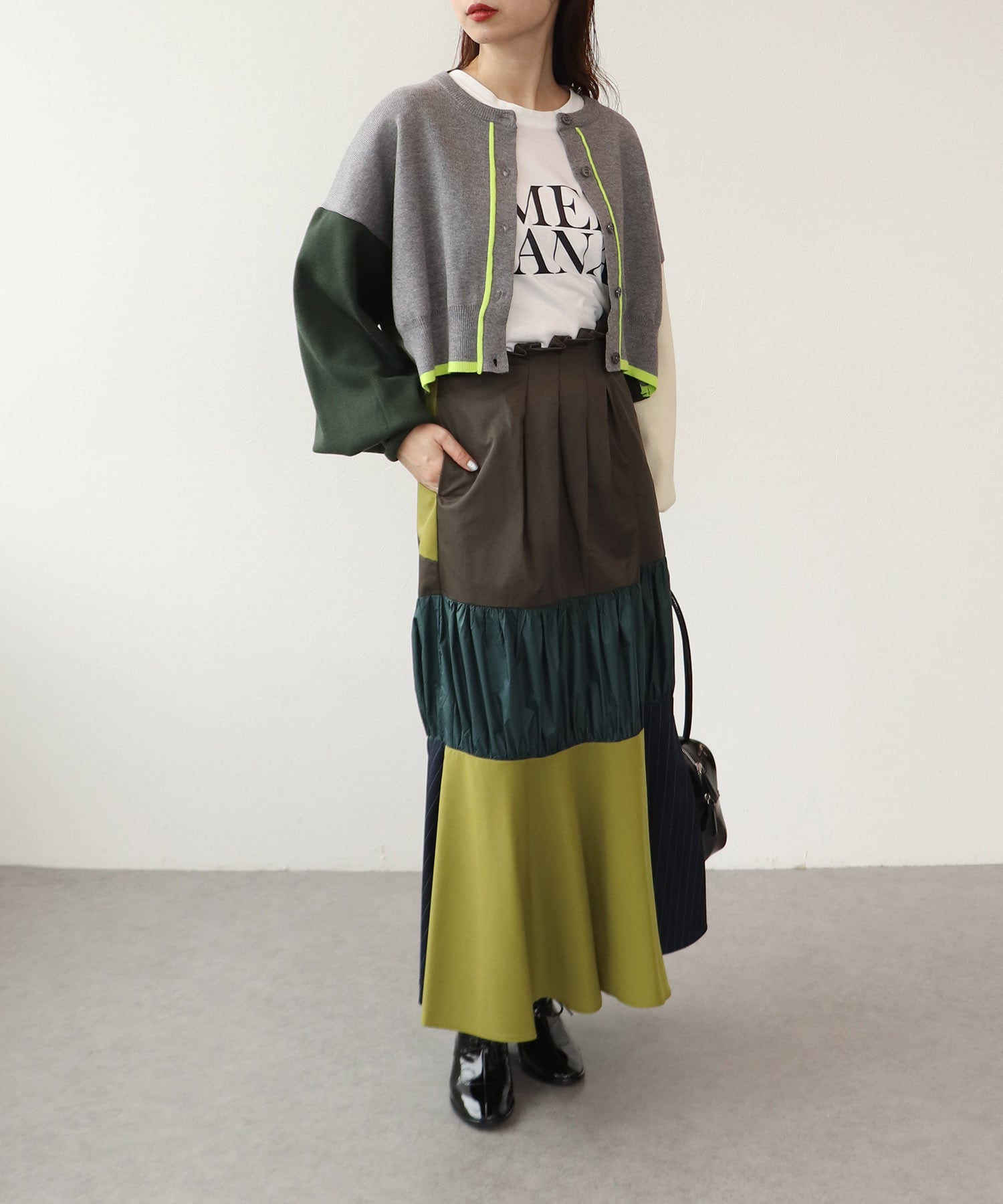 【MALCHAL TERRE】カラーブロックショートカーディガン