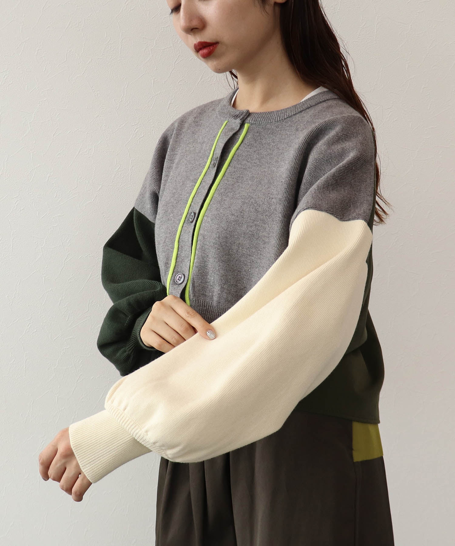 【MALCHAL TERRE】カラーブロックショートカーディガン