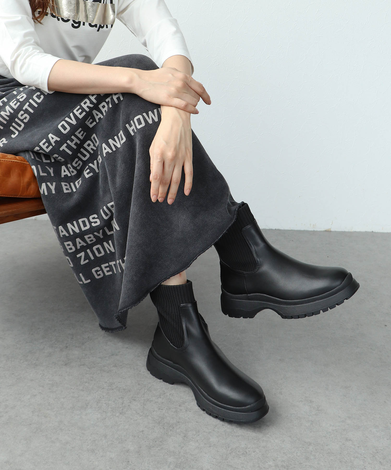 【MARECHAL TERRE】フェイクレザーサイドゴアブーツ