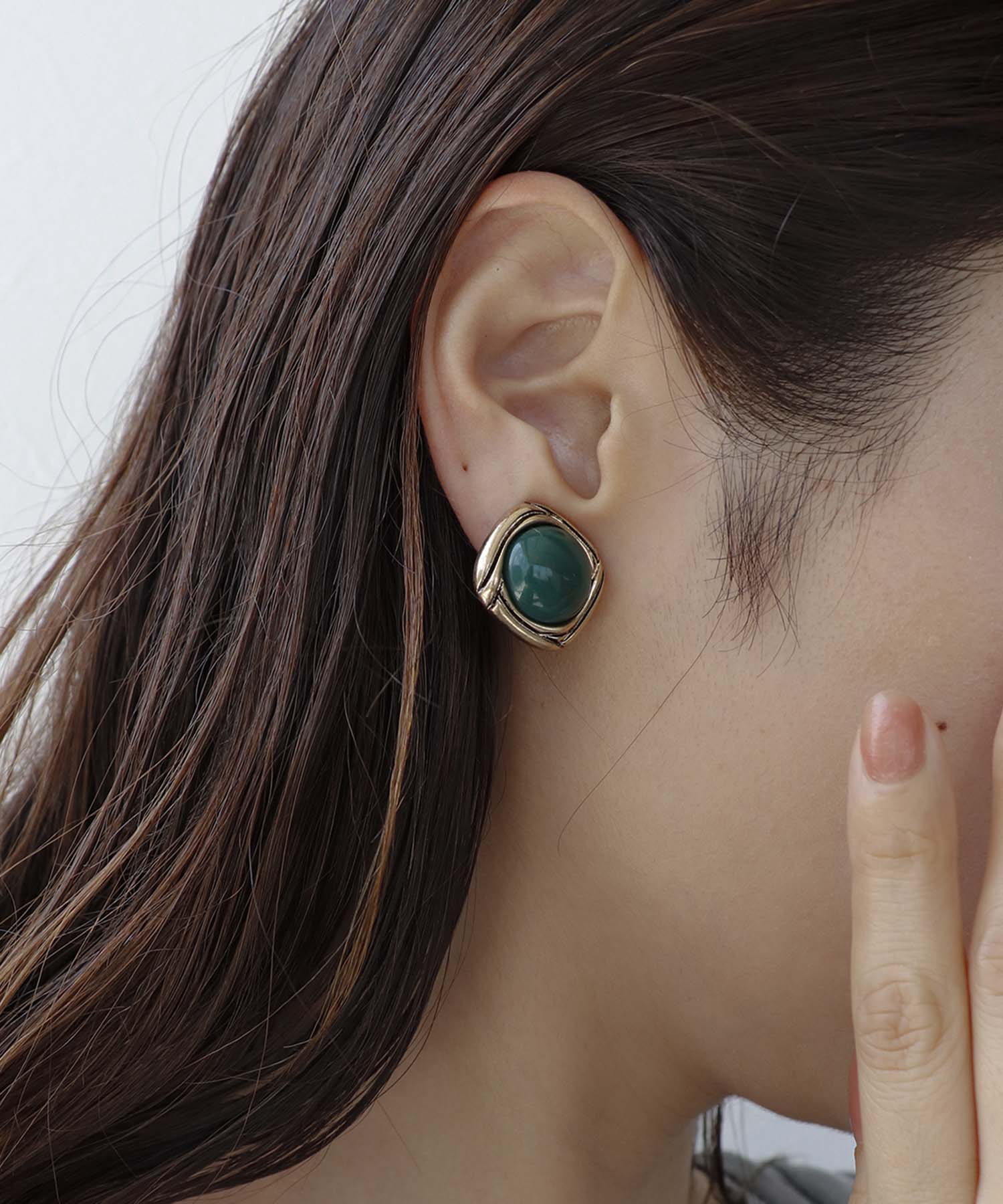 【LIMITED NUMBER】カラーストーンイヤリング