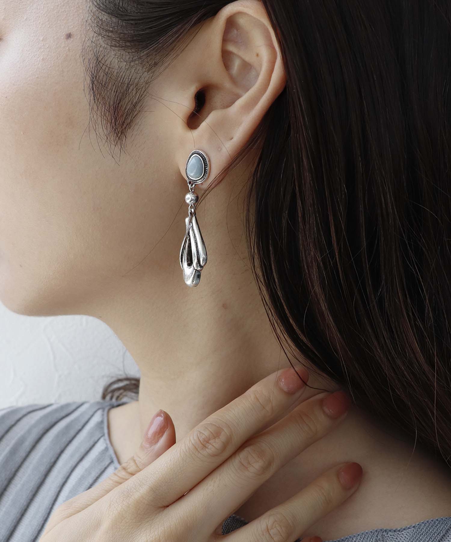 【LIMITED NUMBER】カラーストーンピアス