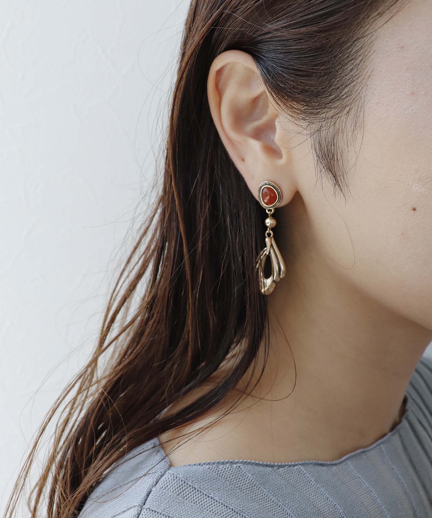 【LIMITED NUMBER】カラーストーンピアス