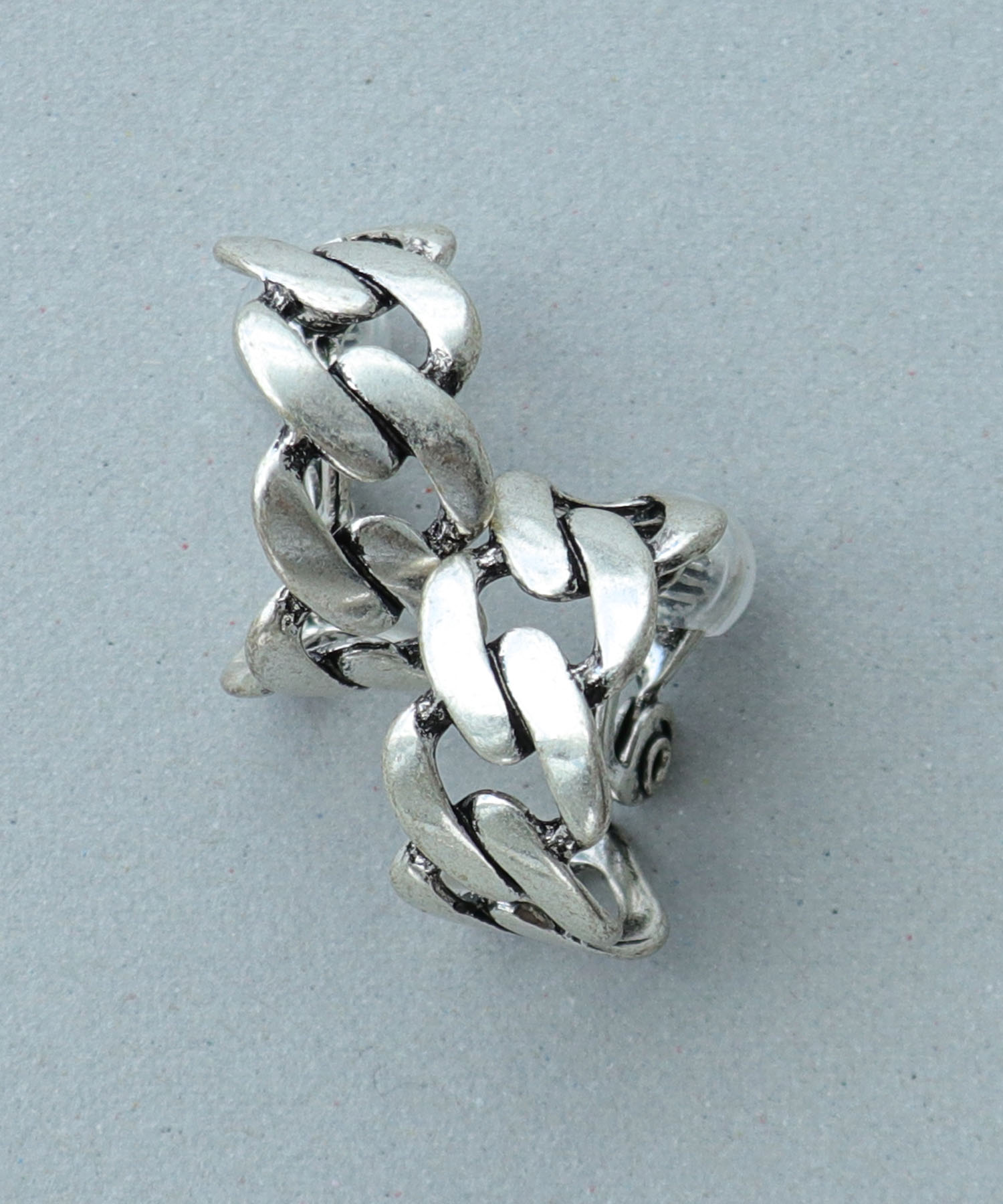 【LIMITED NUMBER】チェーンイヤリング