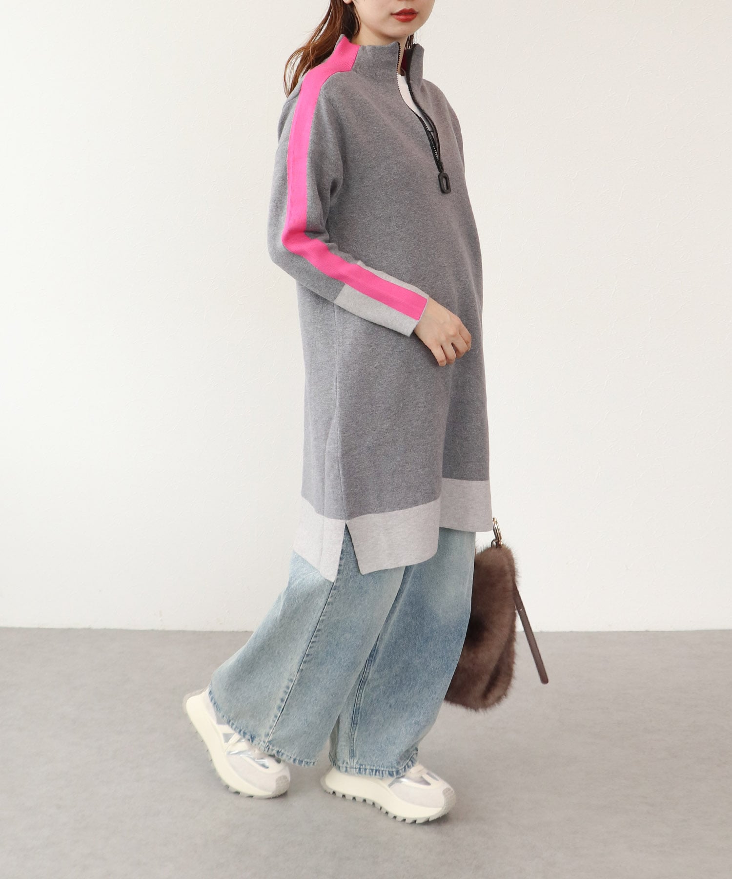 袖ラインハーフジップチュニック