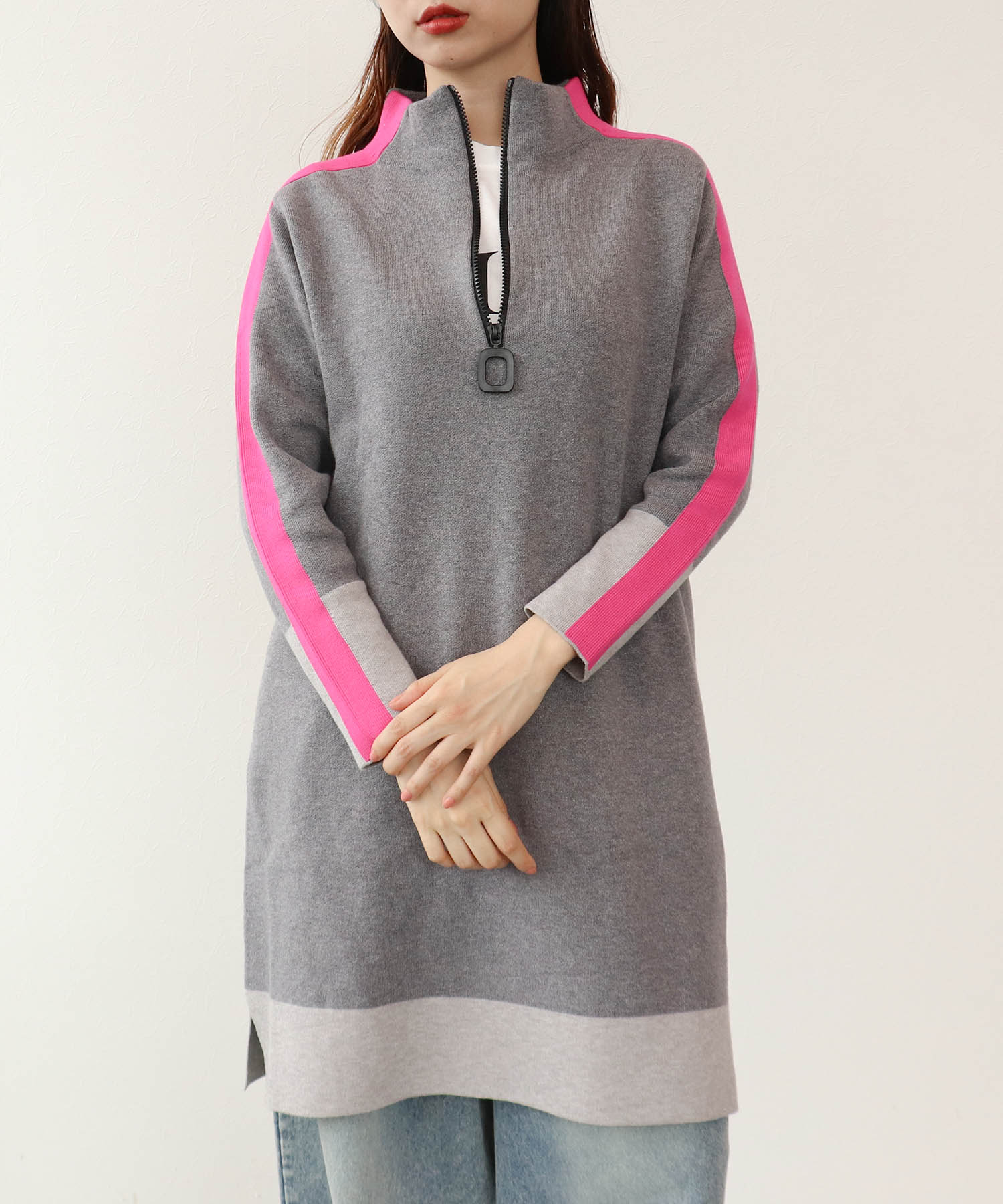 袖ラインハーフジップチュニック