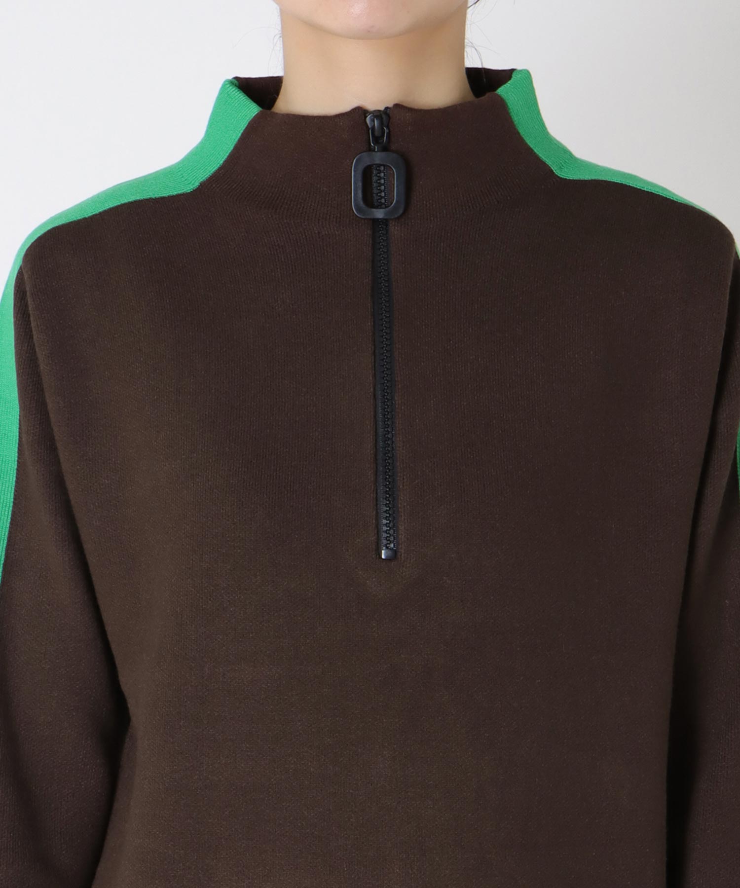 袖ラインハーフジップチュニック