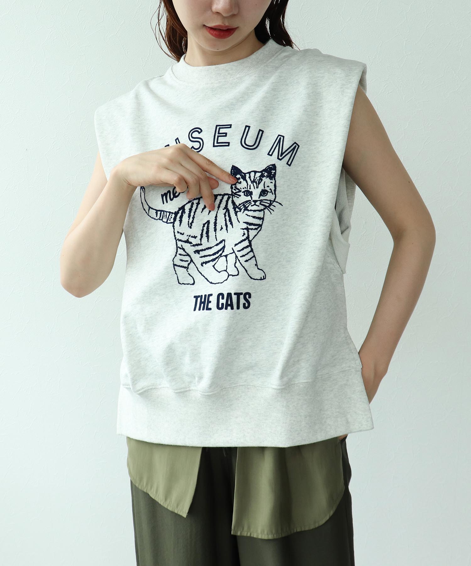 CATフロッキープリントプルオーバー
