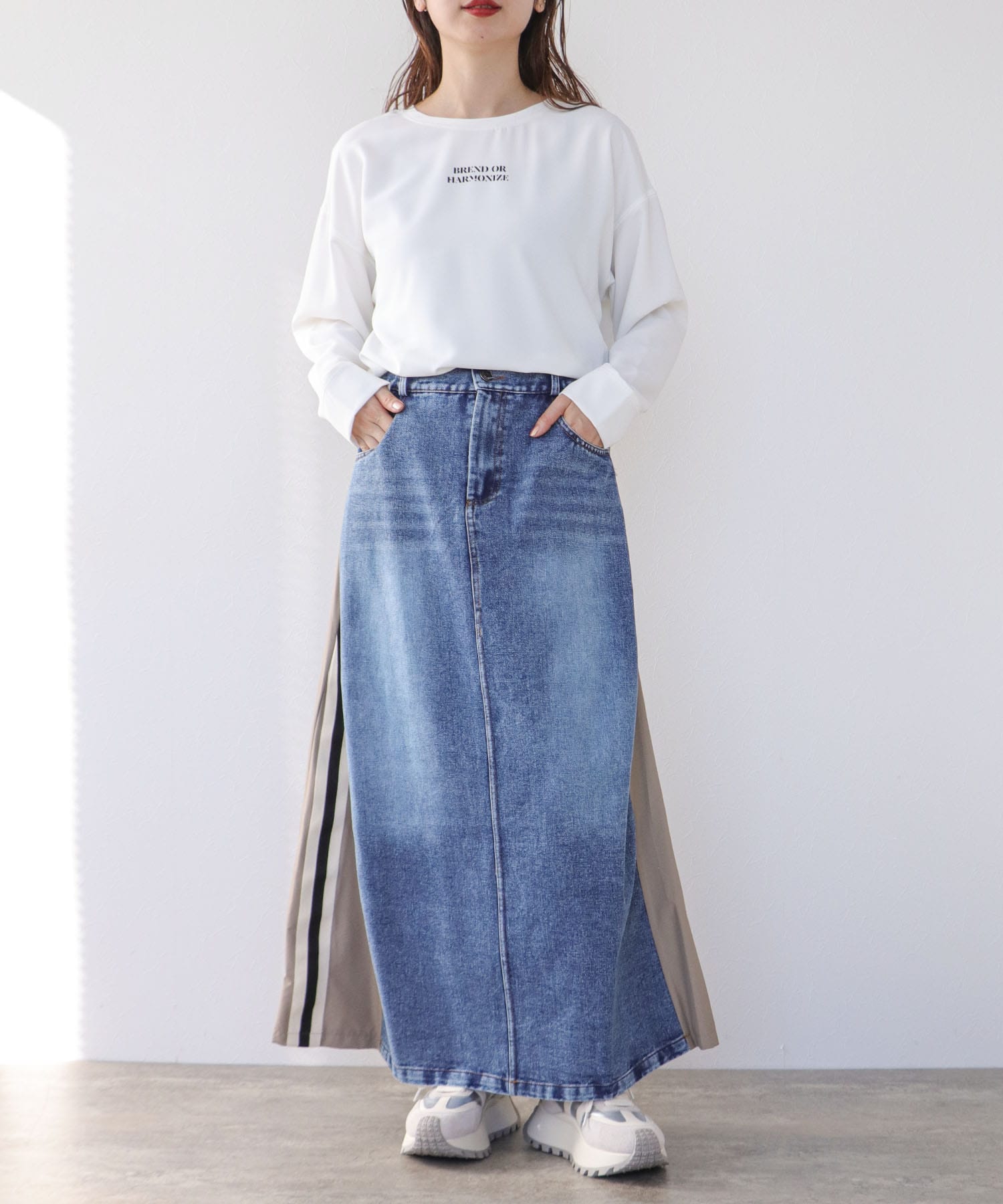 【WEB先行予約】サイドラインデニムドッキングスカート