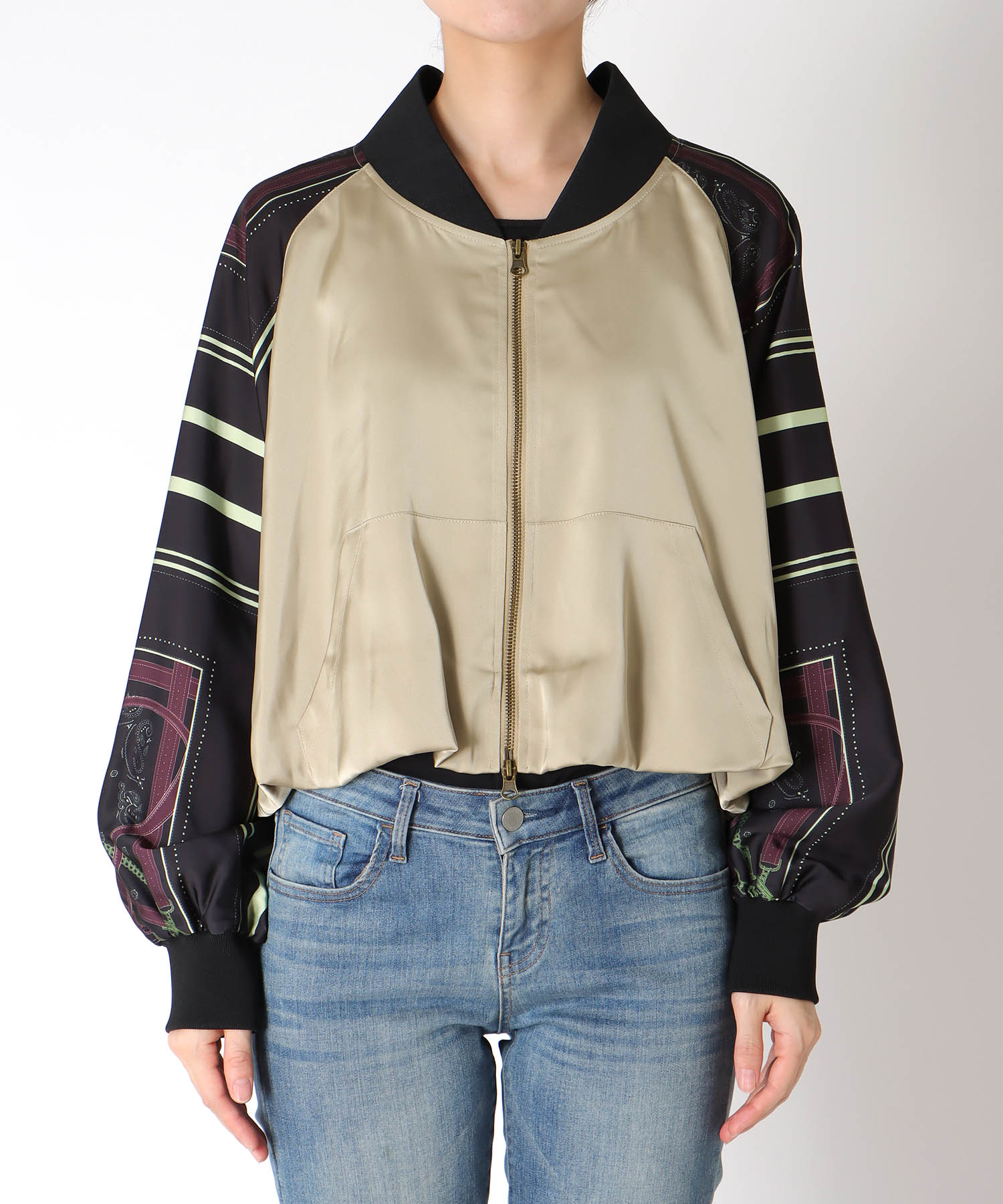 スカーフプリントブルゾン