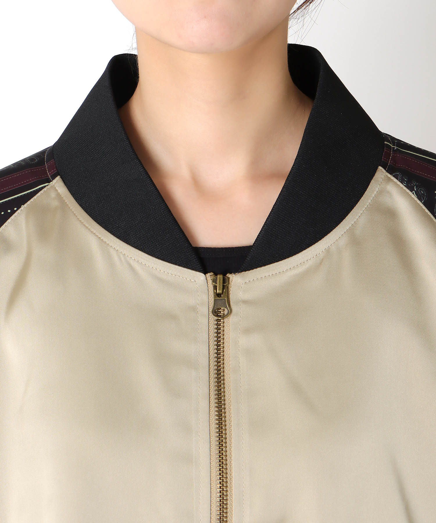 スカーフプリントブルゾン